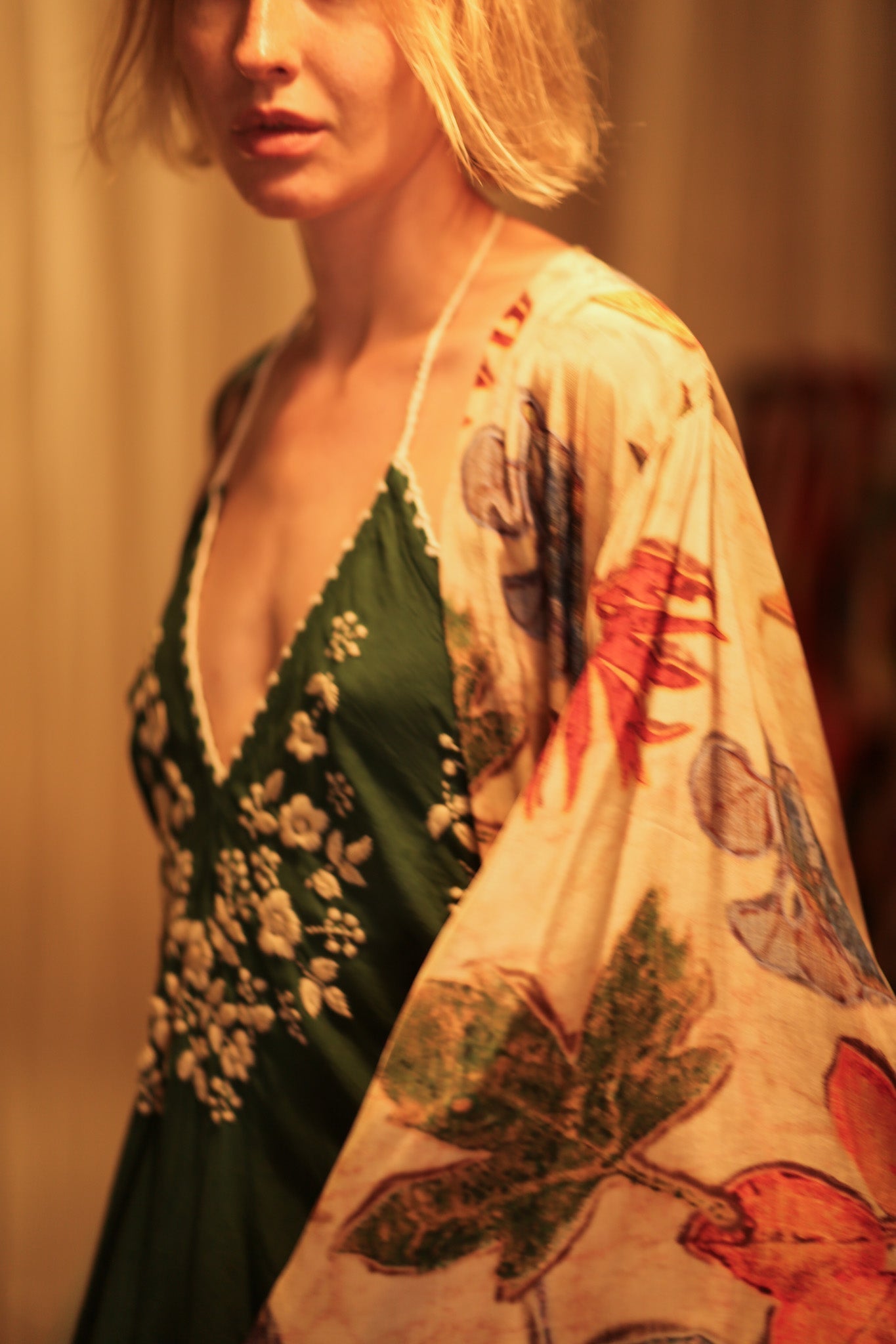 PINA SILK KIMONO PRESSED FLOWERS - MOMO STUDIO BERLIN - Berlin Concept Store - sustainable & ethical fashion