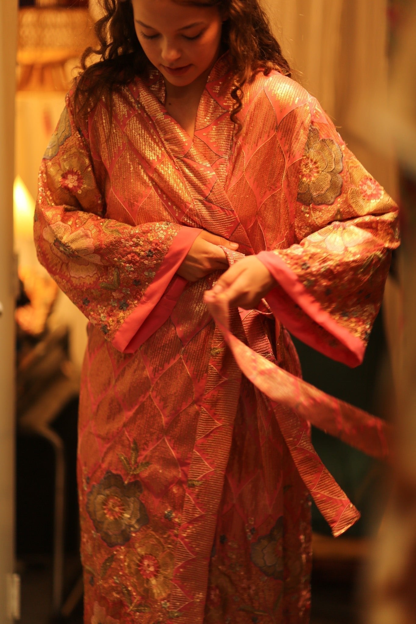 PINK SEQUIN KIMONO ARABELLA - MOMO STUDIO BERLIN - Berlin Concept Store - sustainable & ethical fashion