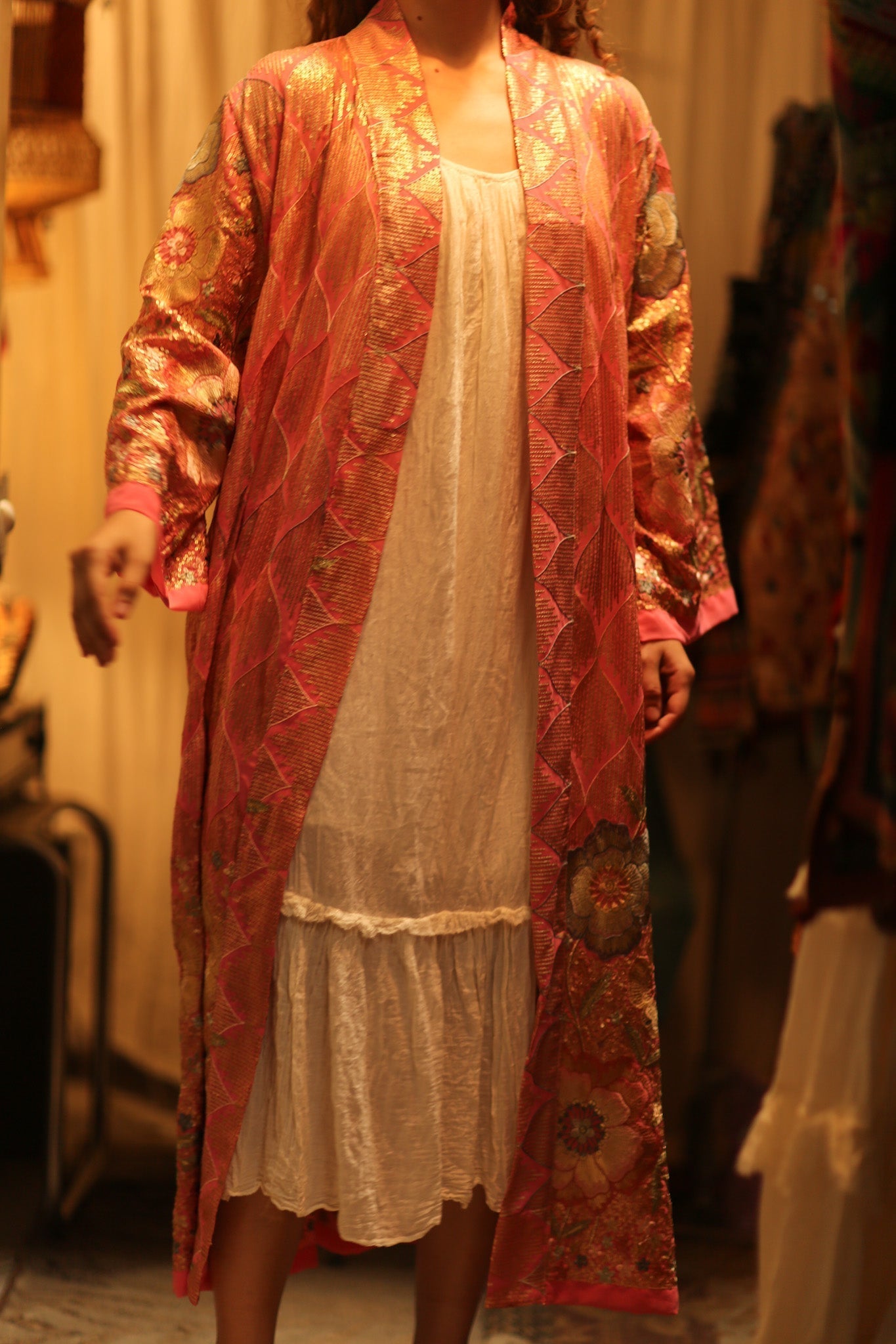 PINK SEQUIN KIMONO ARABELLA - MOMO STUDIO BERLIN - Berlin Concept Store - sustainable & ethical fashion