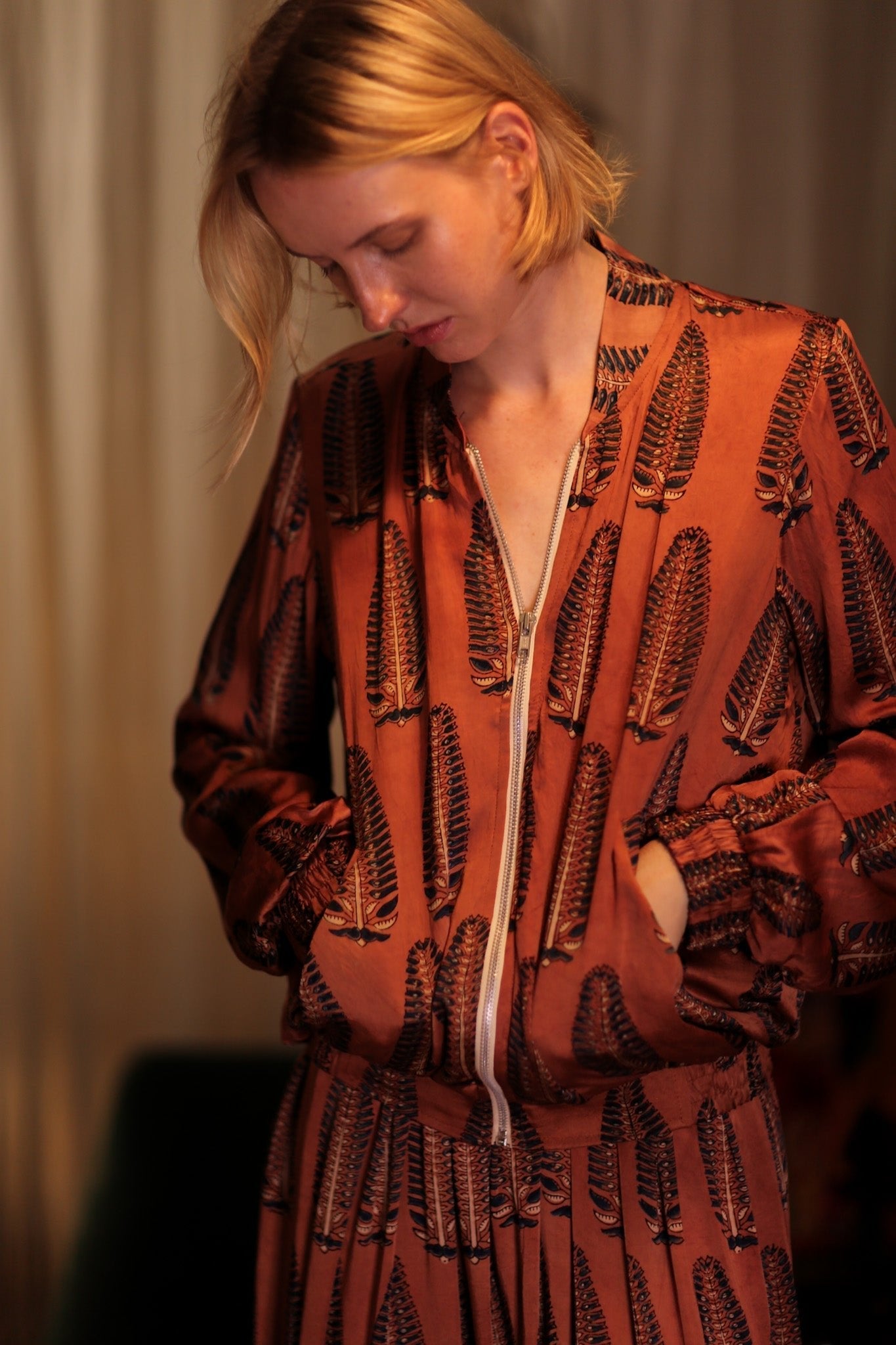 SILK BOMBER JACKET ANCHA BROWN LEAFES - MOMO STUDIO BERLIN - Berlin Concept Store - sustainable & ethical fashion