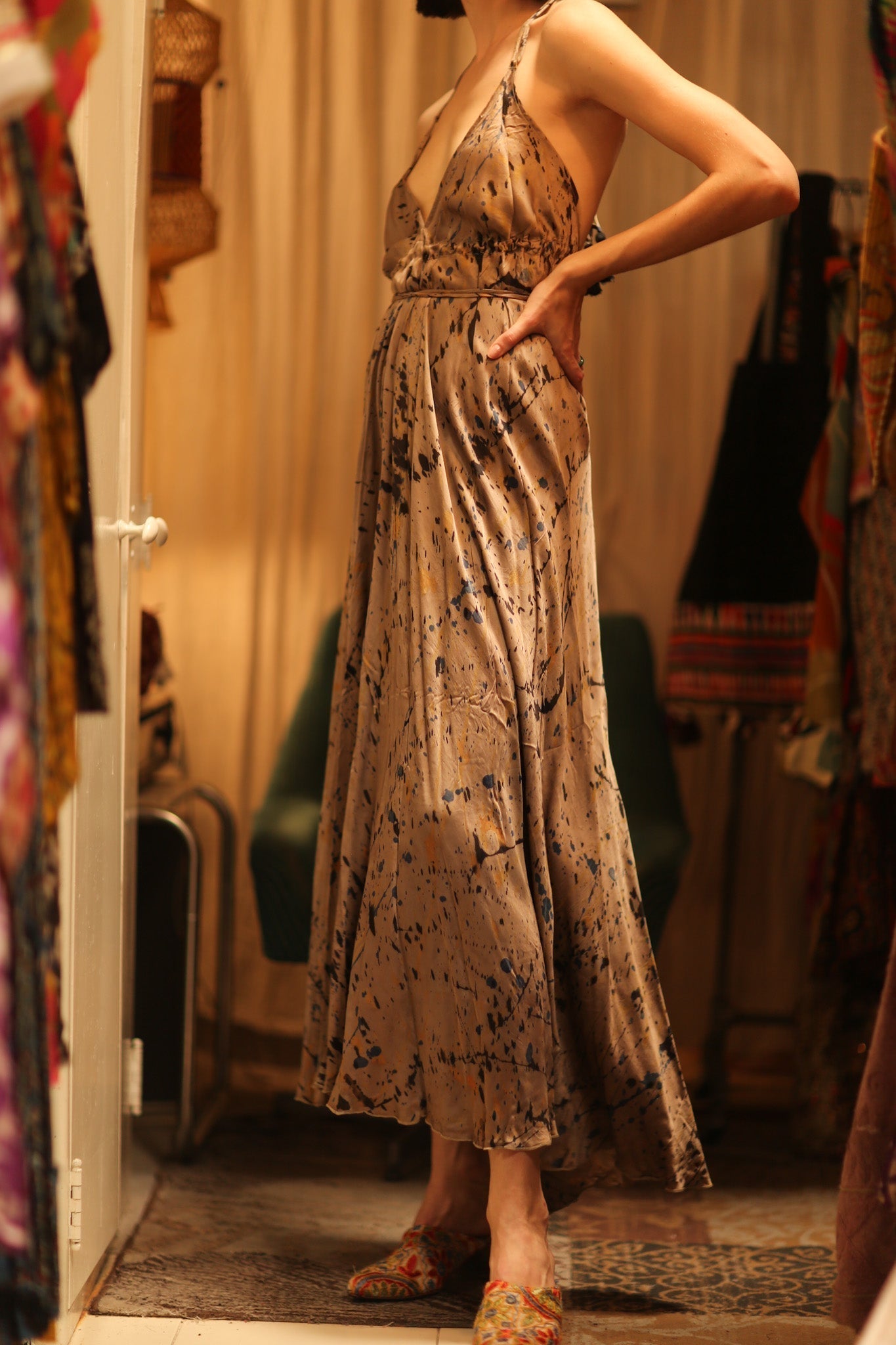 SILK DRESS HANNAH GREY PAINTER EDIT - MOMO STUDIO BERLIN - Berlin Concept Store - sustainable & ethical fashion