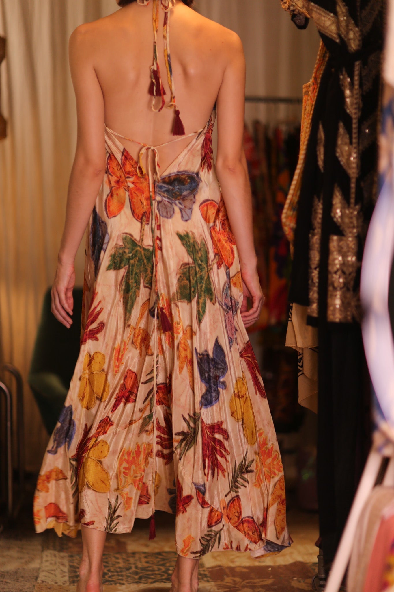 SILK DRESS HANNAH LEAF PRINT - MOMO STUDIO BERLIN - Berlin Concept Store - sustainable & ethical fashion