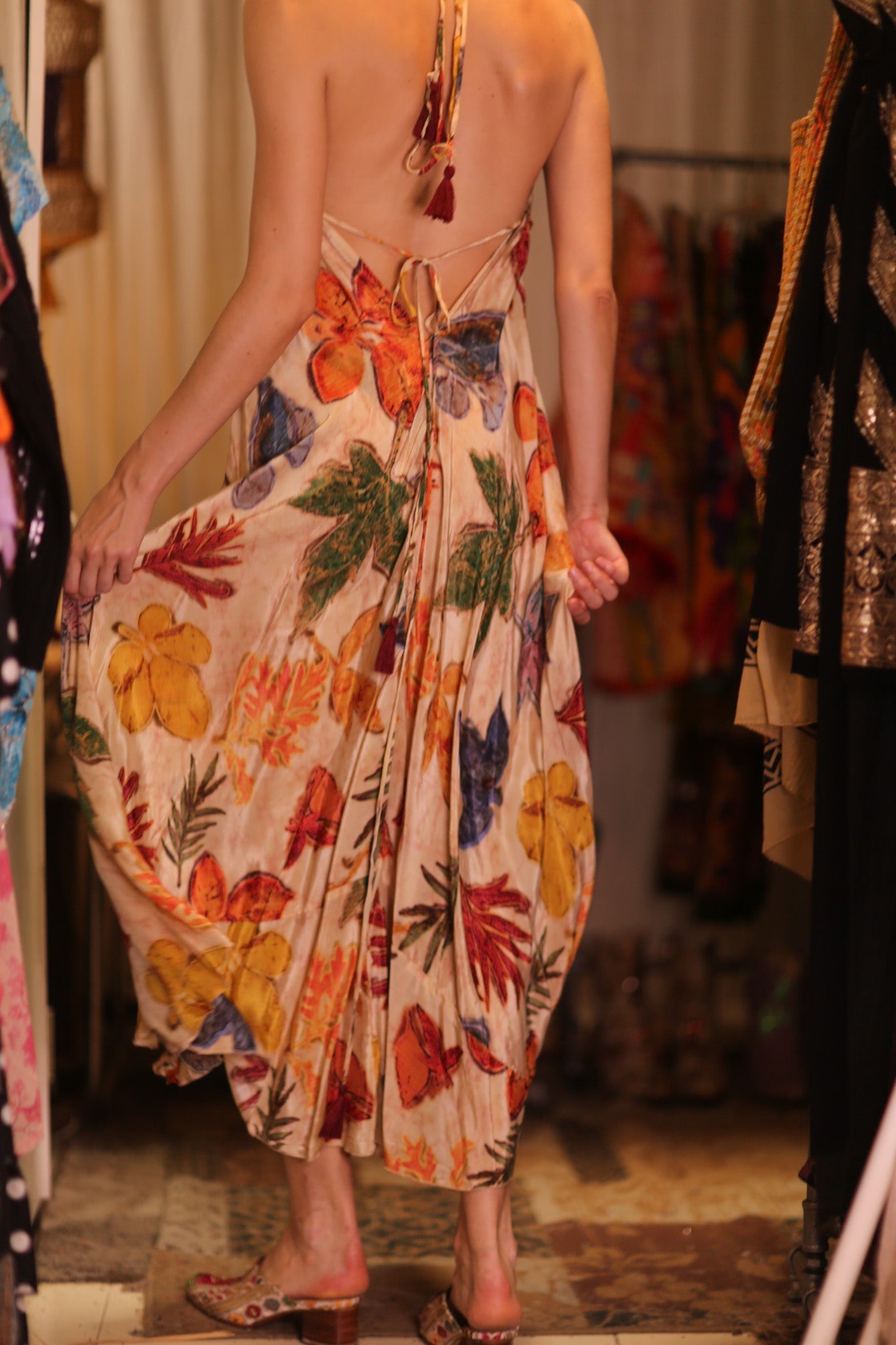 SILK DRESS HANNAH LEAF PRINT - MOMO STUDIO BERLIN - Berlin Concept Store - sustainable & ethical fashion