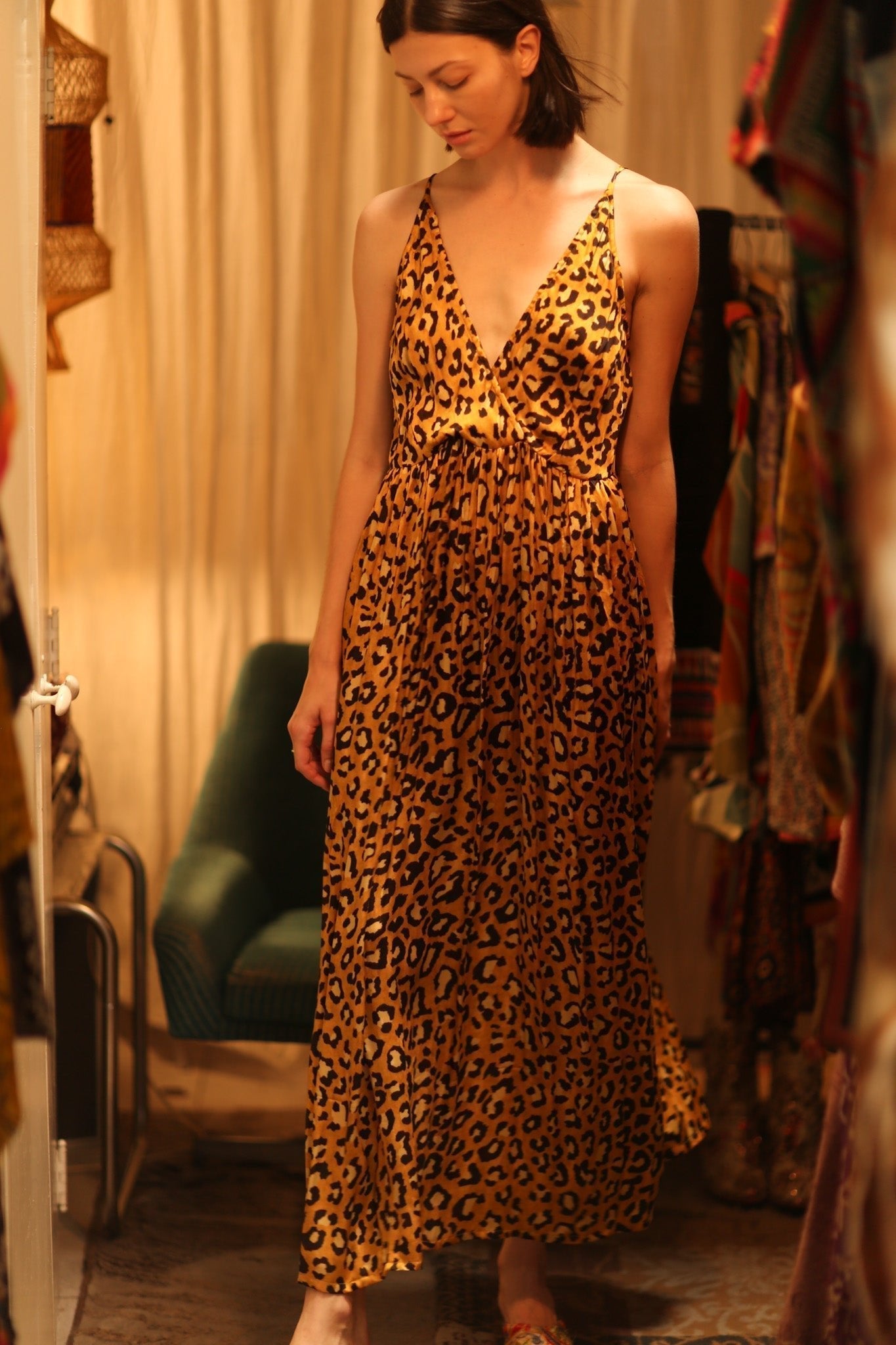 SILK DRESS LILY LEO PRINT DARK - MOMO STUDIO BERLIN - Berlin Concept Store - sustainable & ethical fashion