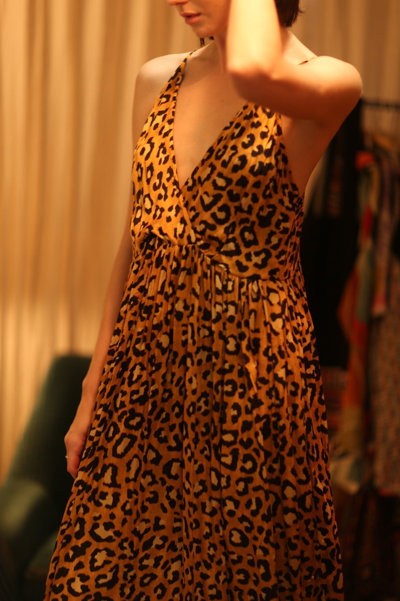 SILK DRESS LILY LEO PRINT DARK - MOMO STUDIO BERLIN - Berlin Concept Store - sustainable & ethical fashion