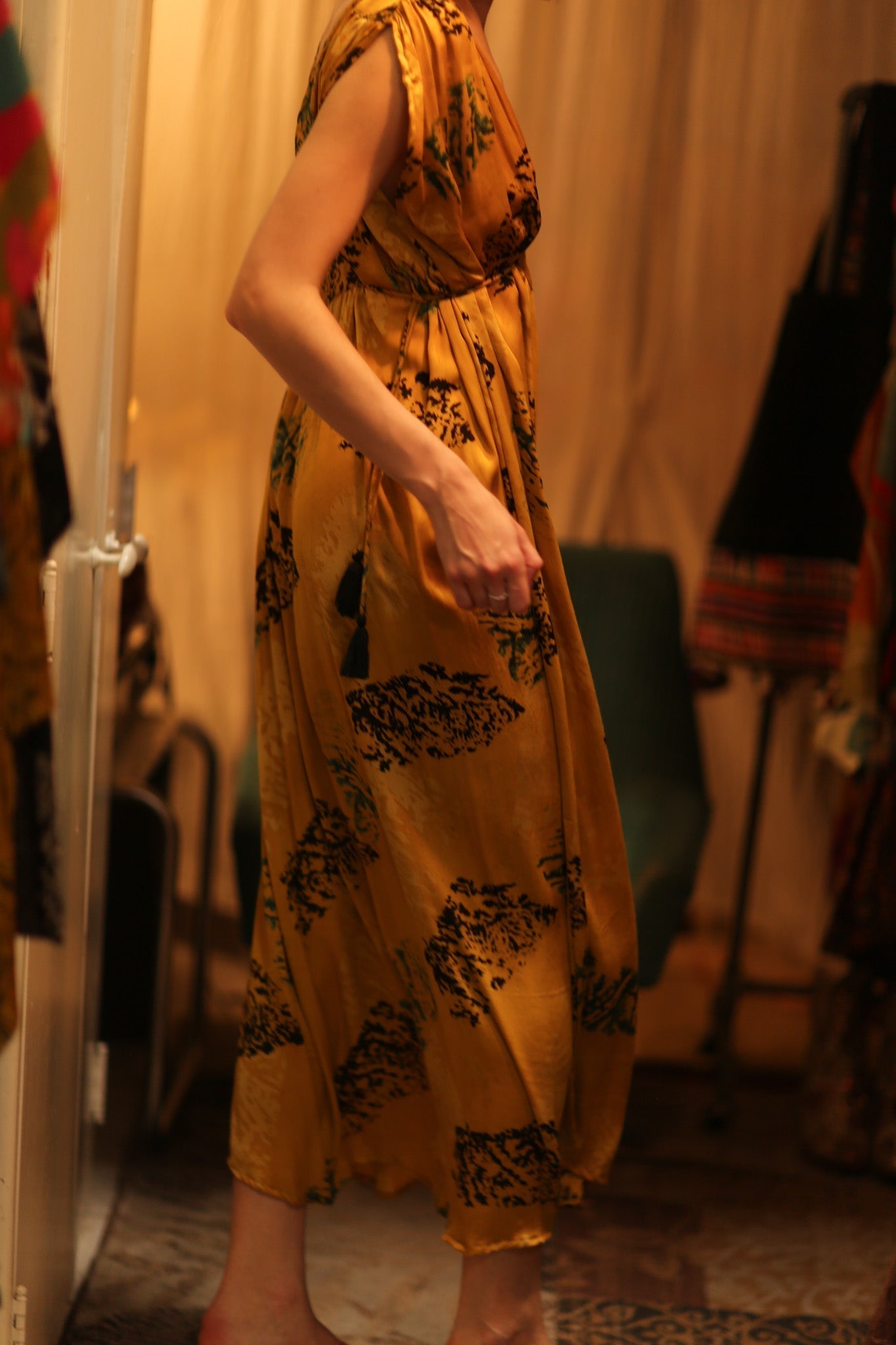SILK DRESS VICTORIA YELLOW ARTIST - MOMO STUDIO BERLIN - Berlin Concept Store - sustainable & ethical fashion