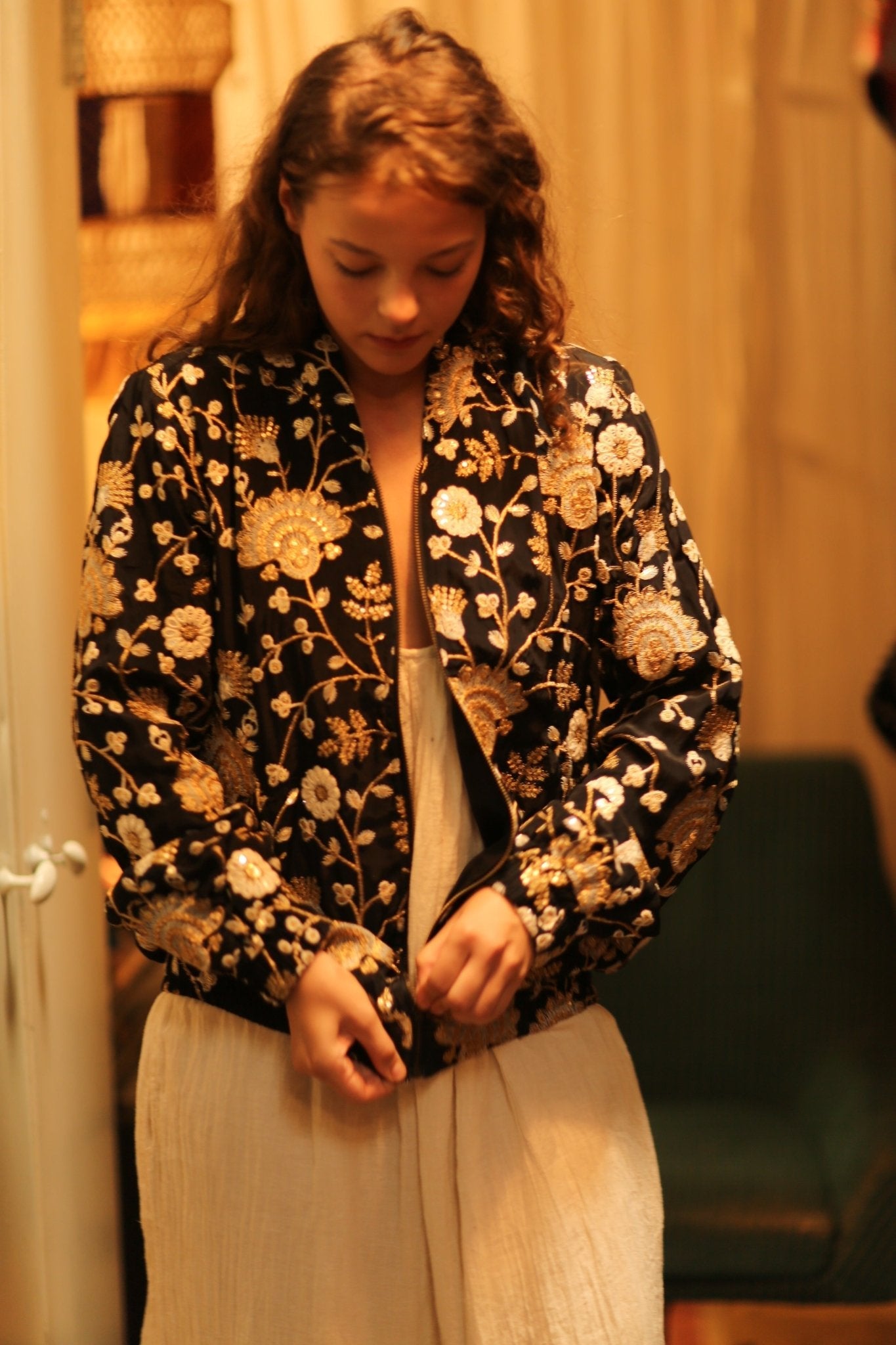 SILK EMBROIDERED BOMBER JACKET ANCHA LISA - MOMO STUDIO BERLIN - Berlin Concept Store - sustainable & ethical fashion