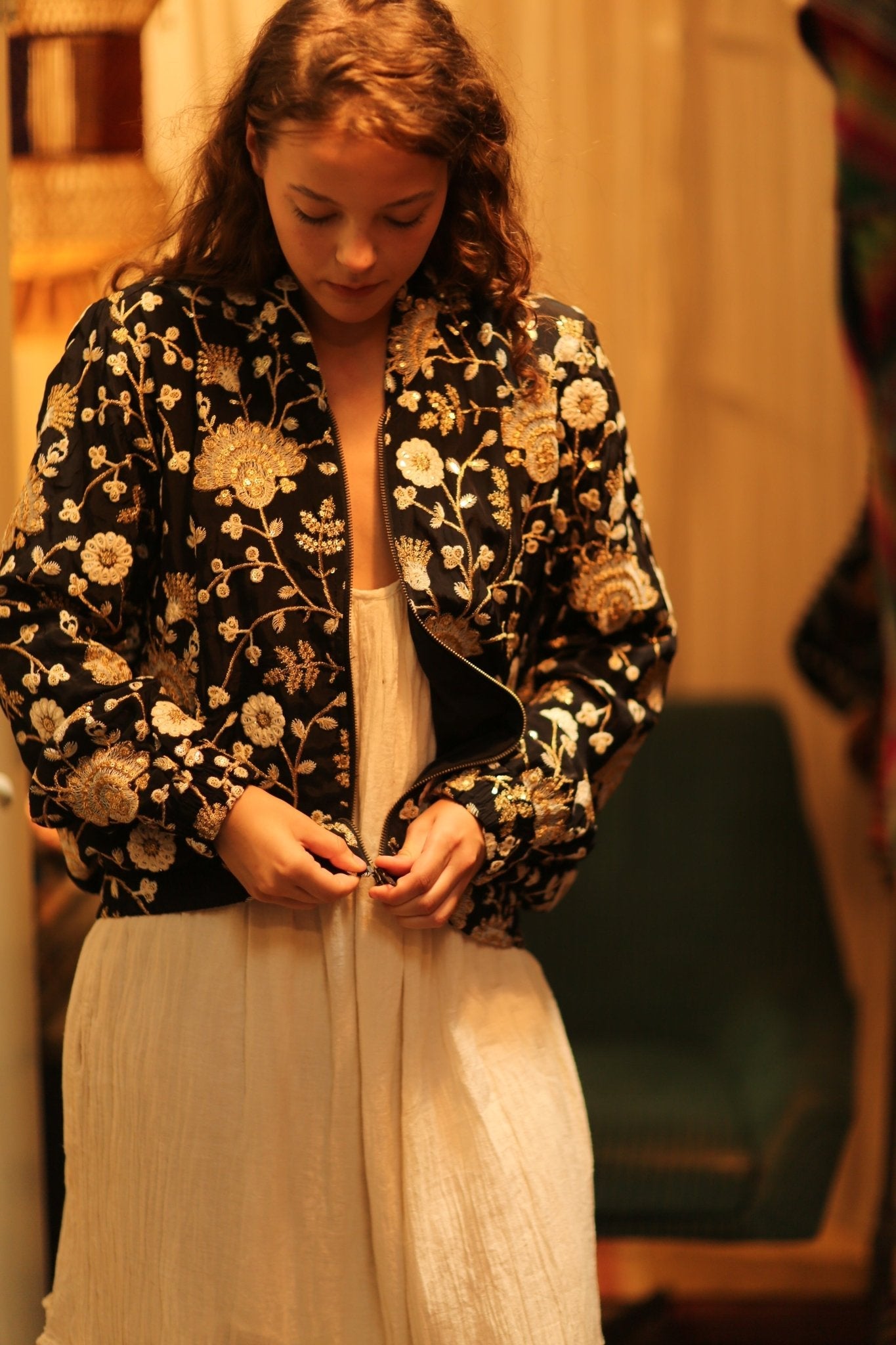 SILK EMBROIDERED BOMBER JACKET ANCHA LISA - MOMO STUDIO BERLIN - Berlin Concept Store - sustainable & ethical fashion