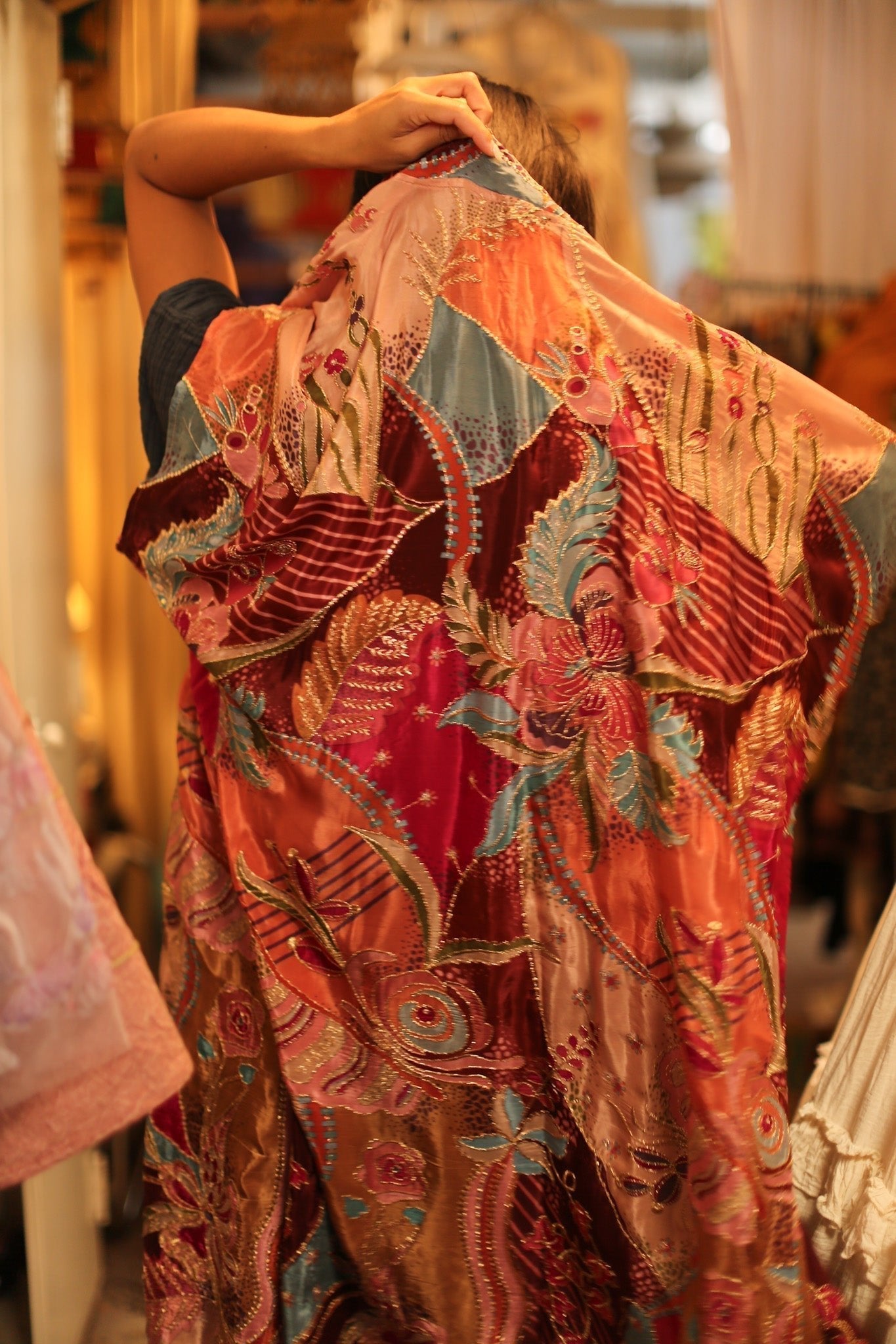 SILK EMBROIDERED KIMONO ABNER - MOMO STUDIO BERLIN - Berlin Concept Store - sustainable & ethical fashion