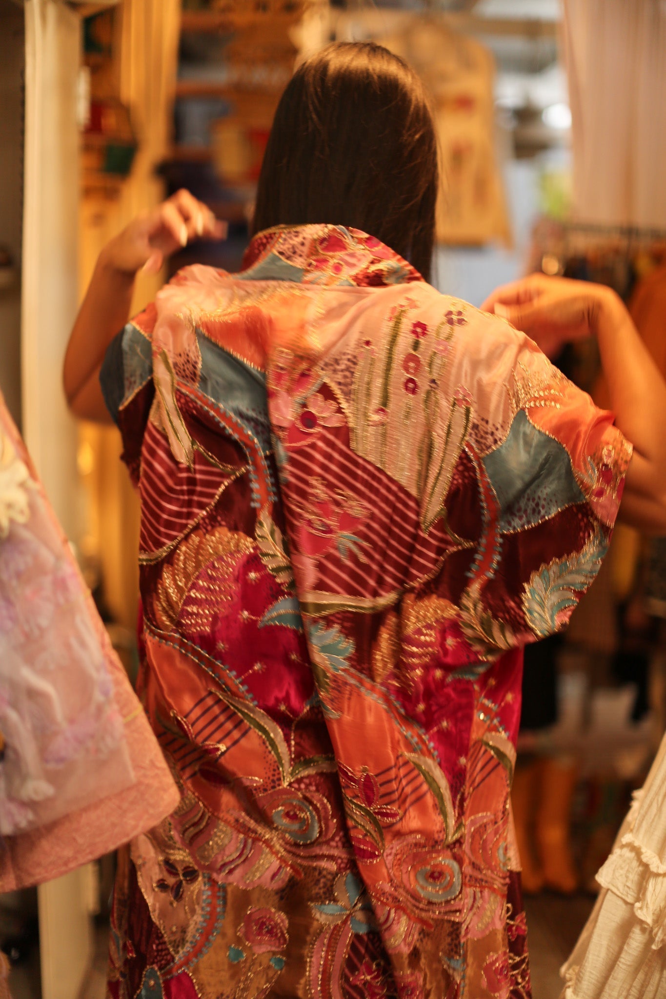 SILK EMBROIDERED KIMONO ABNER - MOMO STUDIO BERLIN - Berlin Concept Store - sustainable & ethical fashion