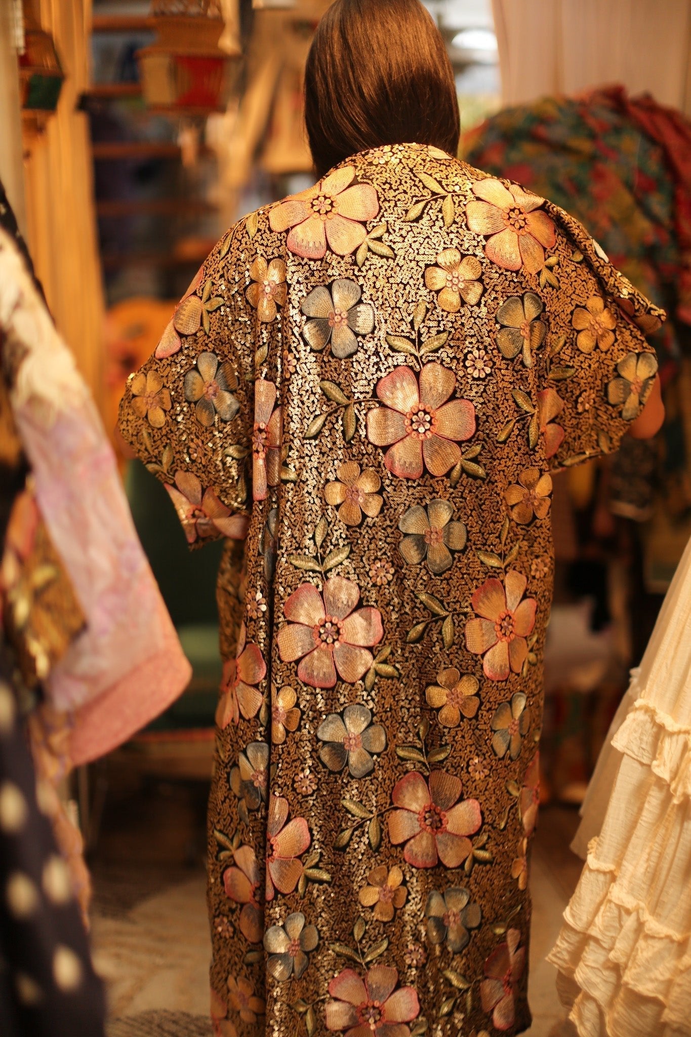 SILK EMBROIDERED KIMONO LONINA - MOMO STUDIO BERLIN - Berlin Concept Store - sustainable & ethical fashion