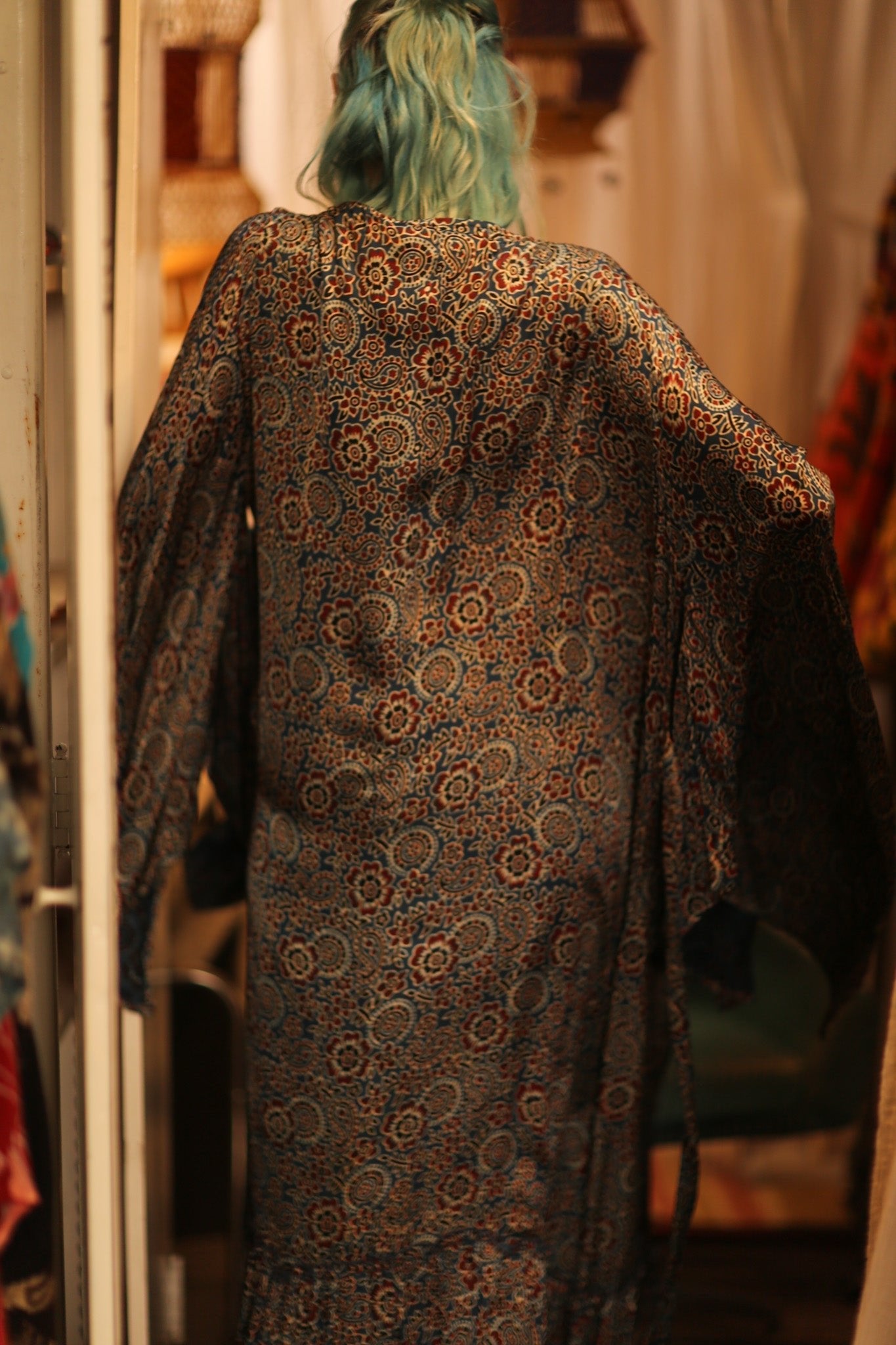 SILK HAND BLOCK PRINT KIMONO PINA BLUE LAGOOON - MOMO STUDIO BERLIN - Berlin Concept Store - sustainable & ethical fashion