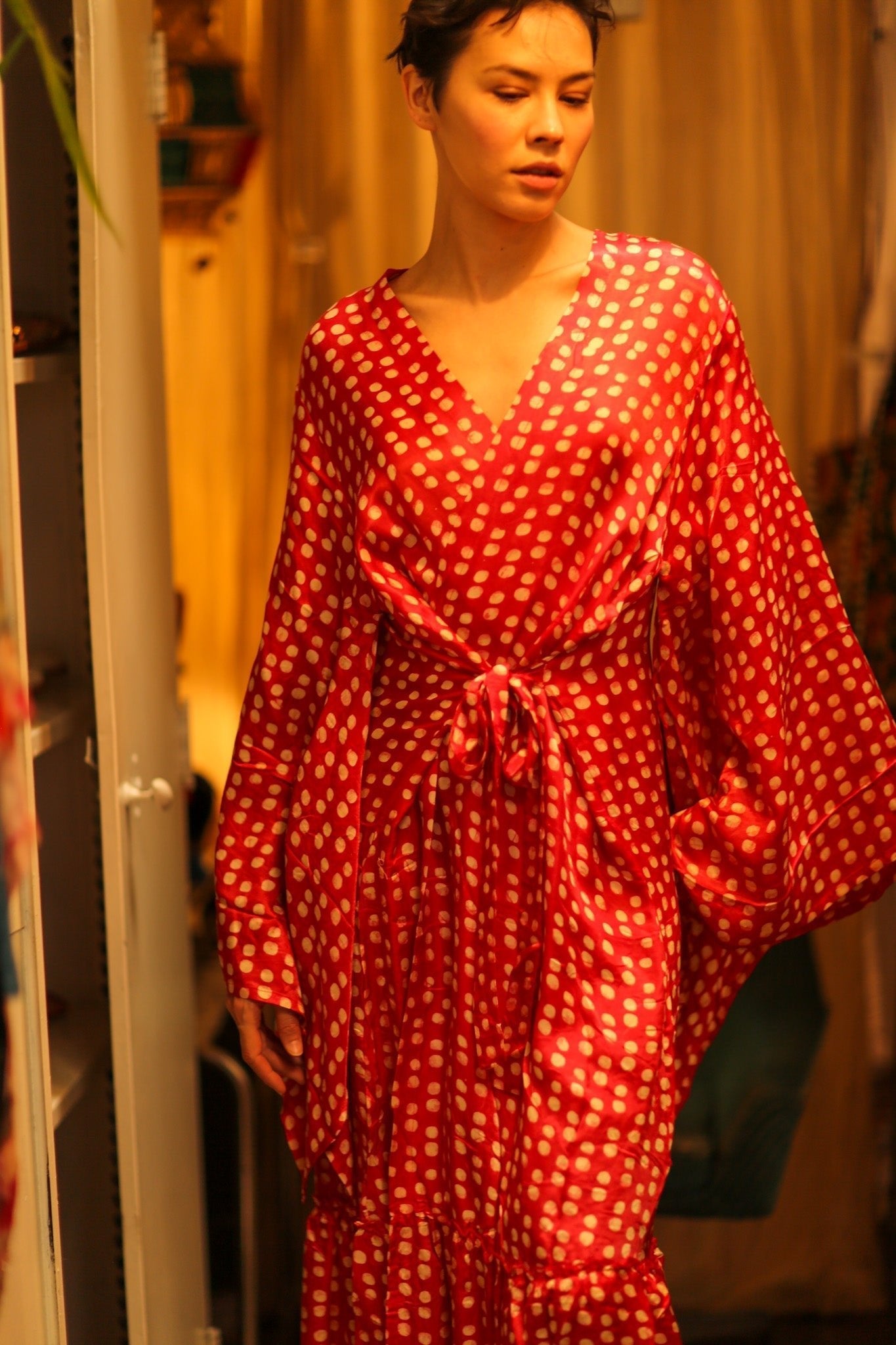 SILK RED XXL KIMONO NURI - MOMO STUDIO BERLIN - Berlin Concept Store - sustainable & ethical fashion