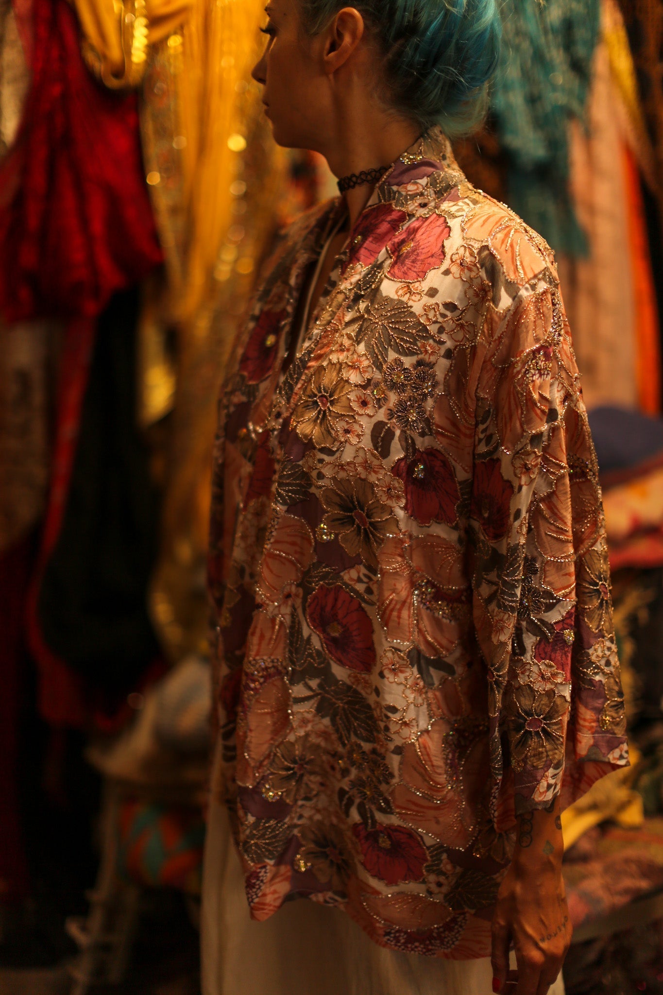 SILk SEQUIN EMBROIDERED KIMONO LUZI - MOMO STUDIO BERLIN - Berlin Concept Store - sustainable & ethical fashion