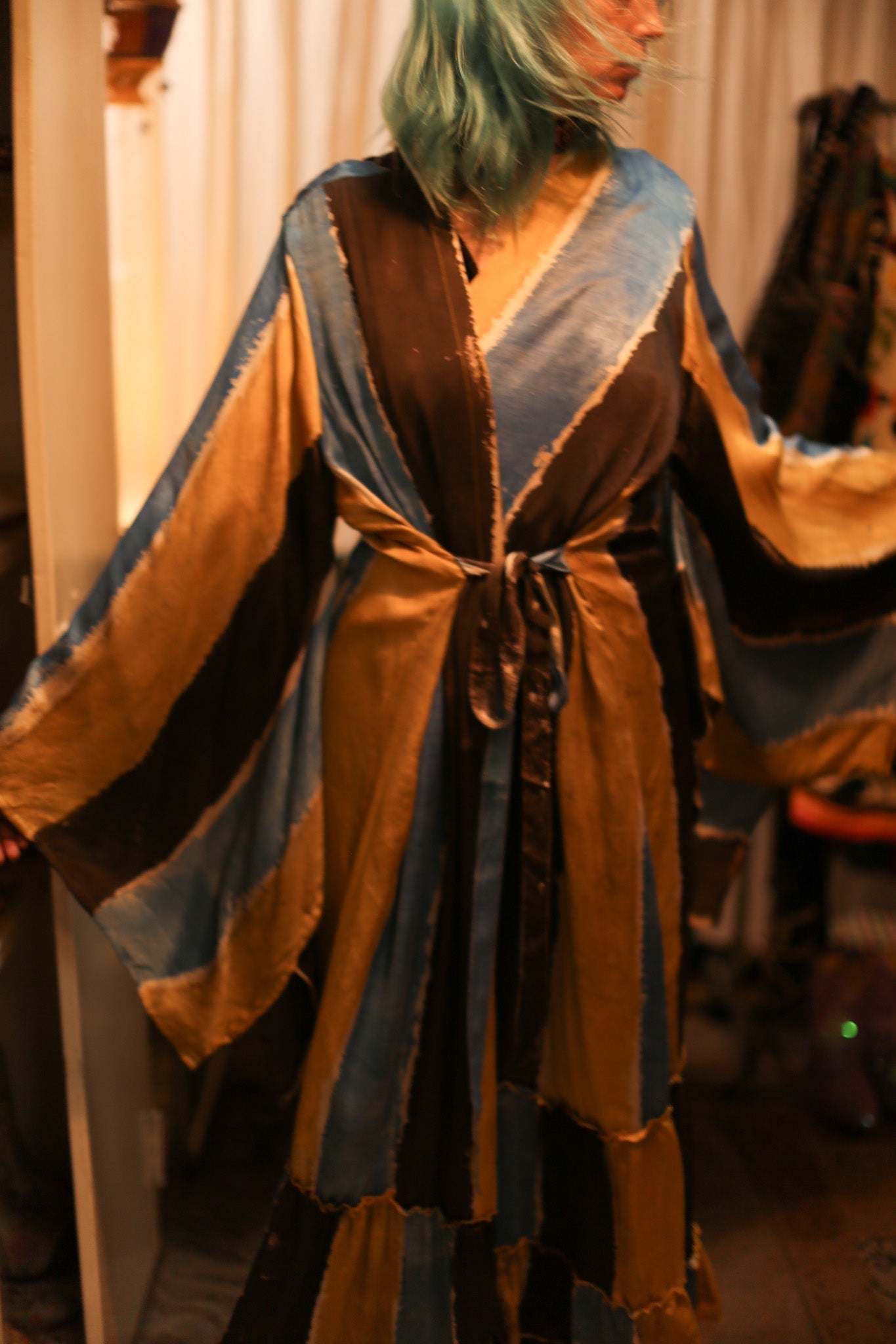 SILK XXL WING KIMONO LORI - MOMO STUDIO BERLIN - Berlin Concept Store - sustainable & ethical fashion