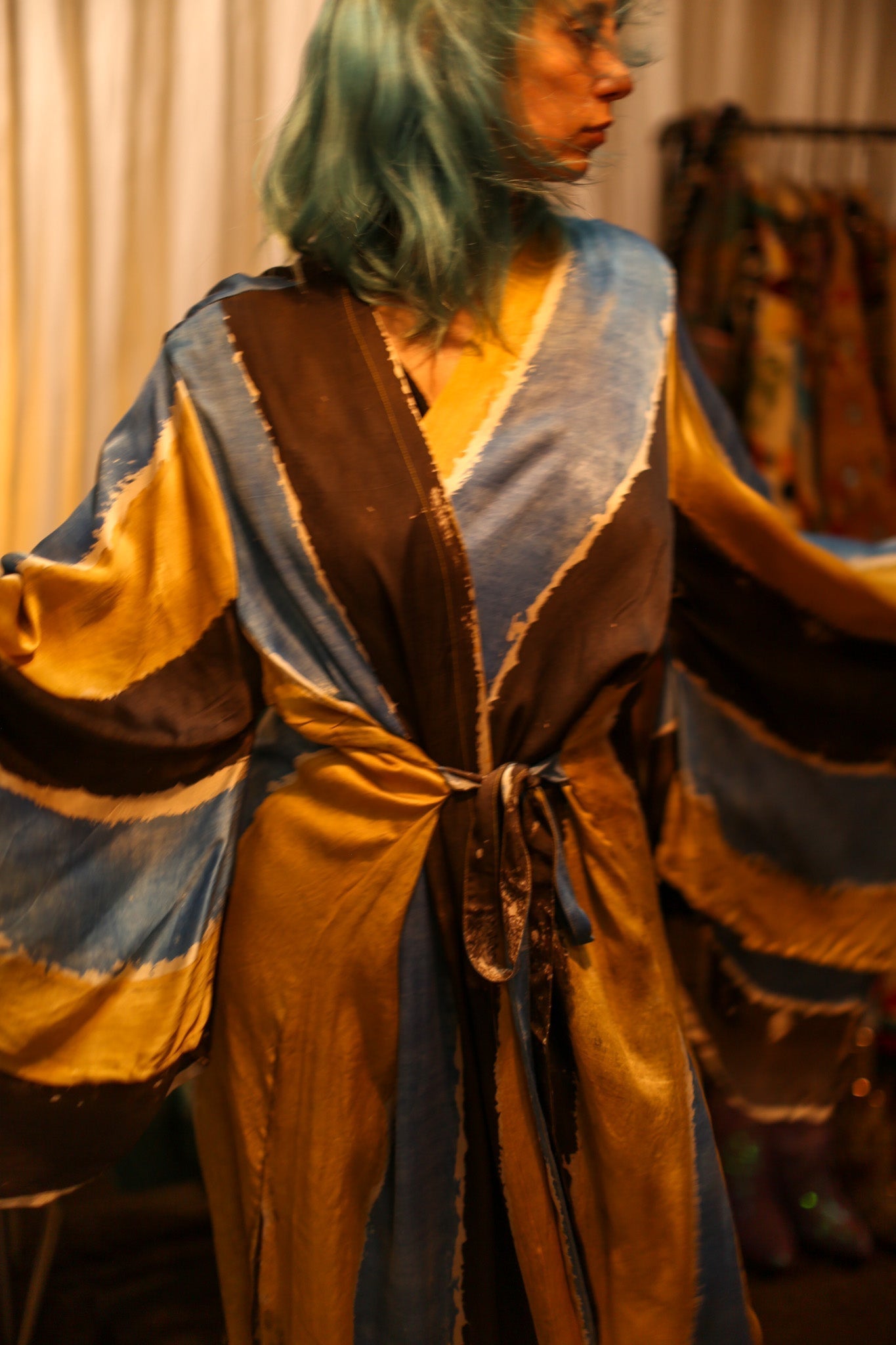 SILK XXL WING KIMONO LORI - MOMO STUDIO BERLIN - Berlin Concept Store - sustainable & ethical fashion