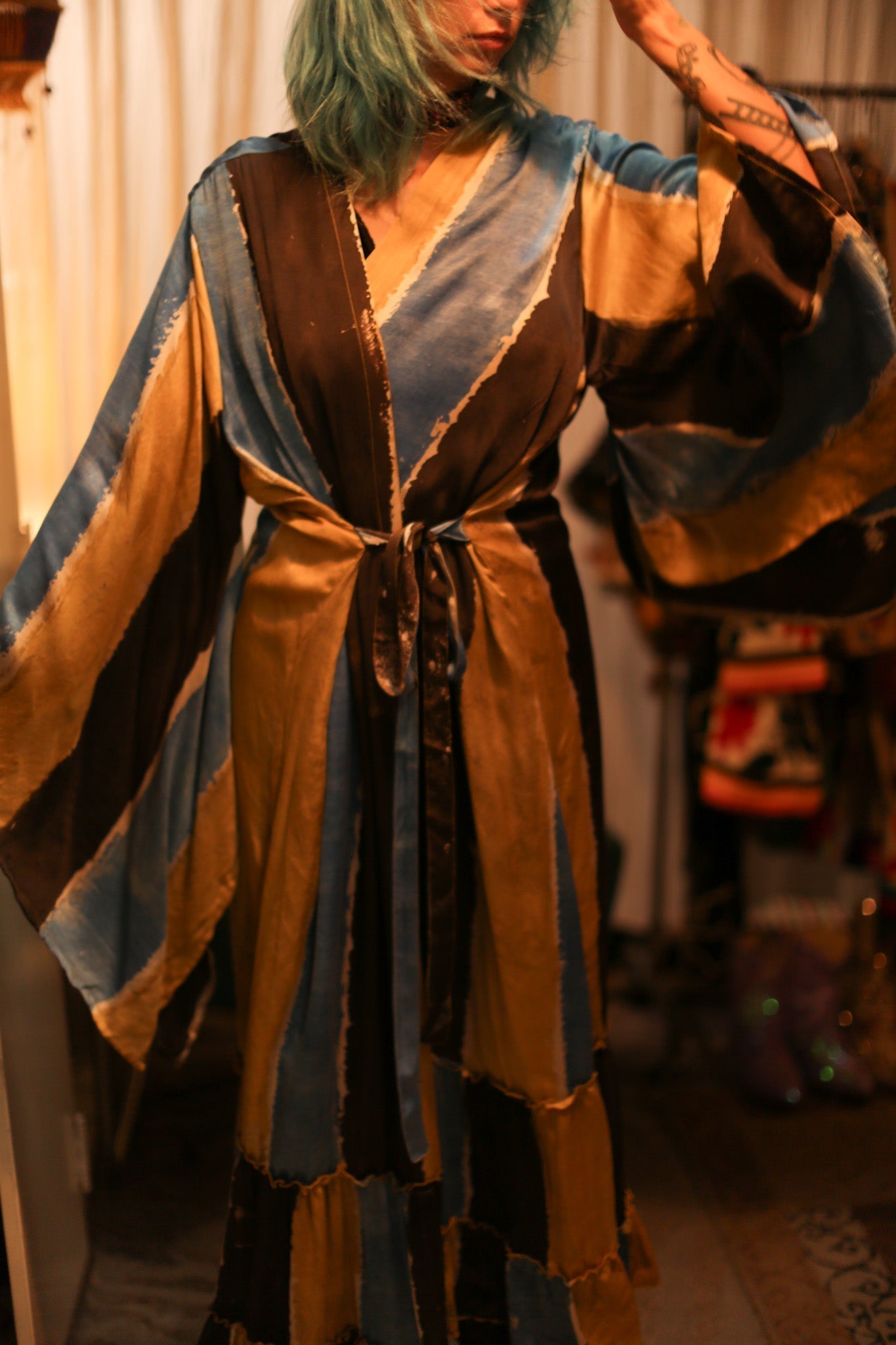 SILK XXL WING KIMONO LORI - MOMO STUDIO BERLIN - Berlin Concept Store - sustainable & ethical fashion