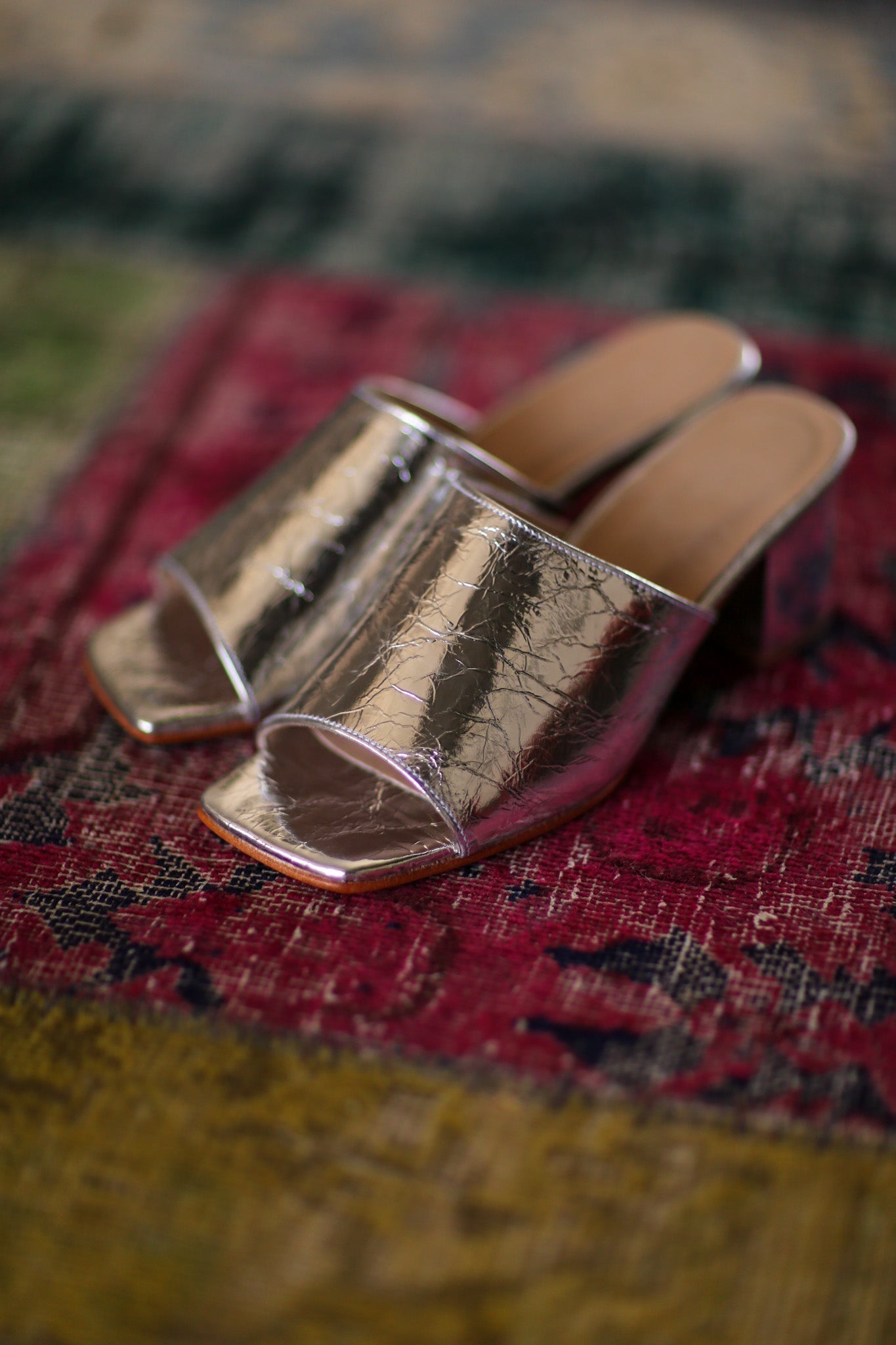SILVER CRACKED METALLIC HEELED MULES PERRY - MOMO STUDIO BERLIN - Berlin Concept Store - sustainable & ethical fashion