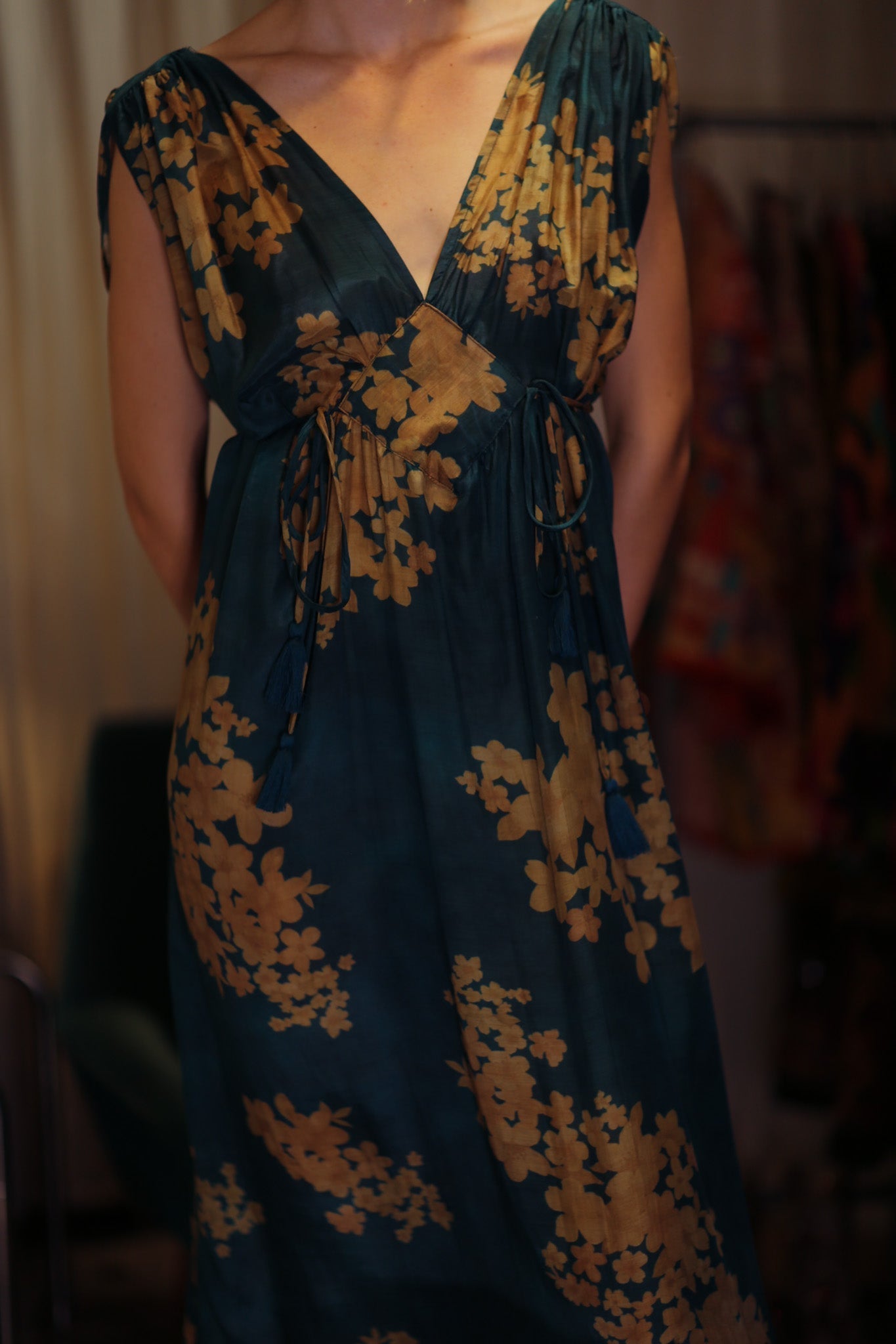 VICTORIA SILK DRESS GOLDEN BOUQUET - MOMO STUDIO BERLIN - Berlin Concept Store - sustainable & ethical fashion