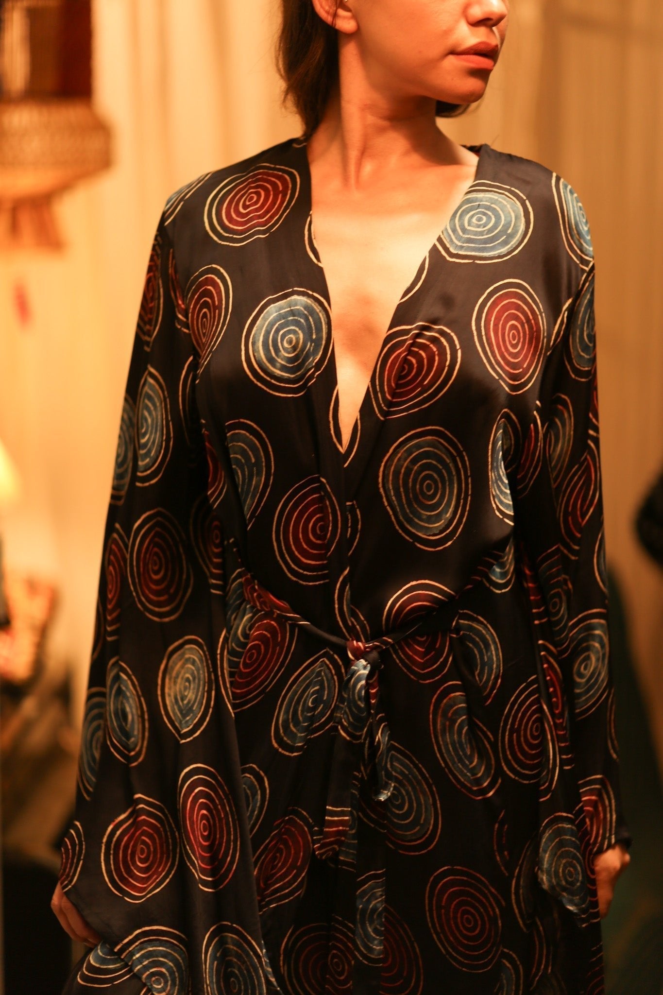 XL WING KIMONO PINA BLACK CIRCLE - MOMO STUDIO BERLIN - Berlin Concept Store - sustainable & ethical fashion