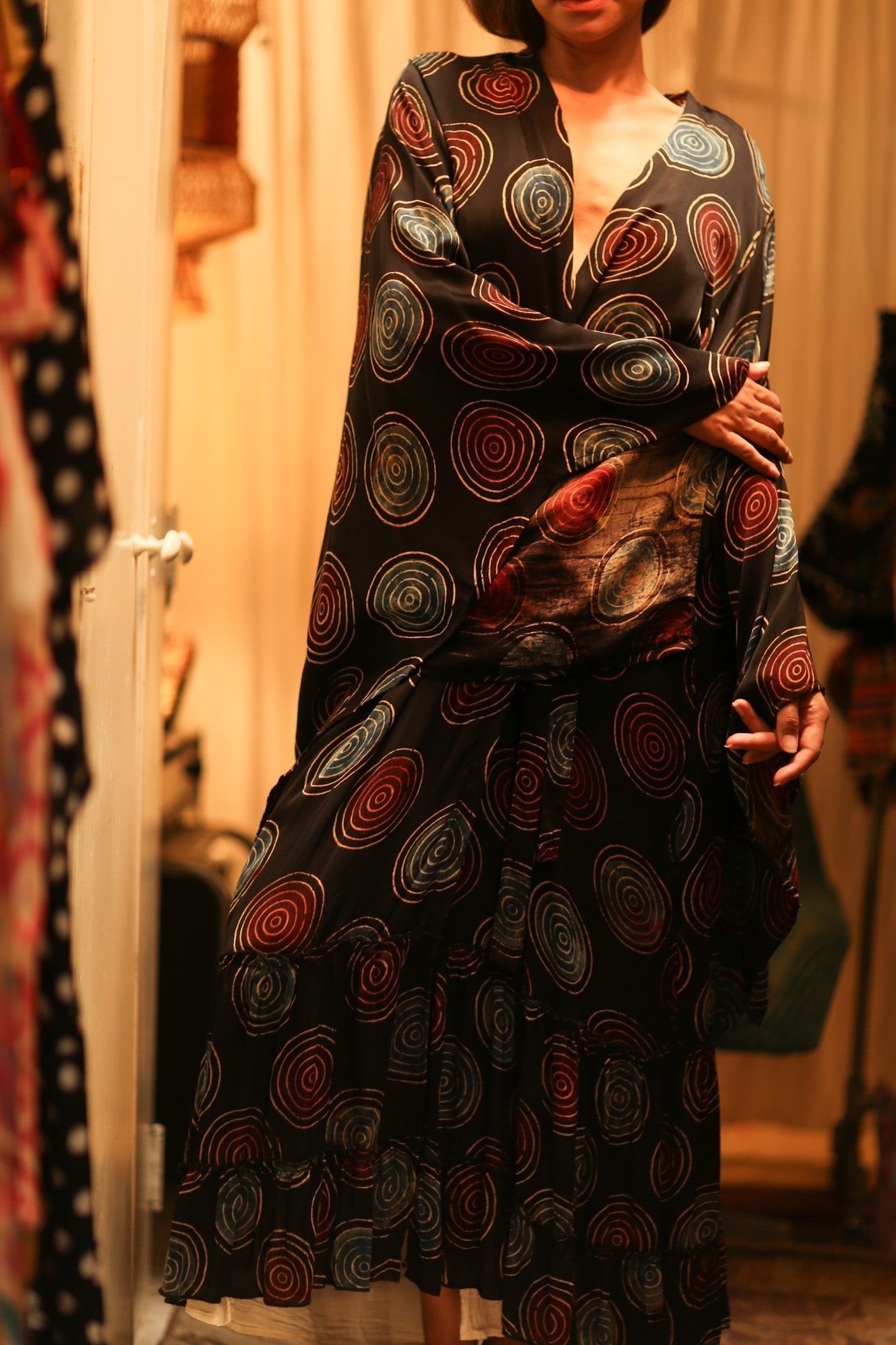 XL WING KIMONO PINA BLACK CIRCLE - MOMO STUDIO BERLIN - Berlin Concept Store - sustainable & ethical fashion
