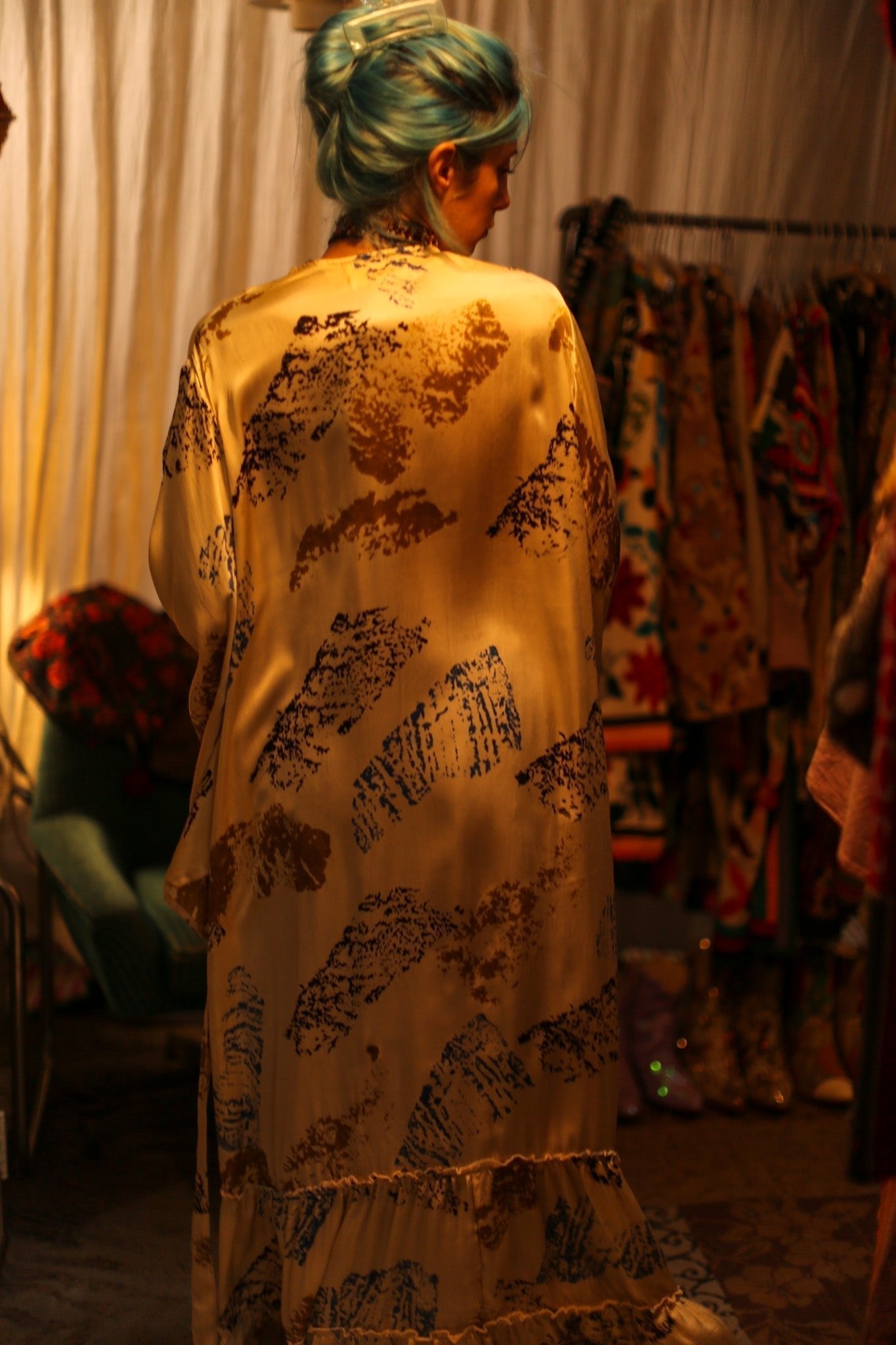 XXL SILK WING KIMONO ARTIST NIS - MOMO STUDIO BERLIN - Berlin Concept Store - sustainable & ethical fashion