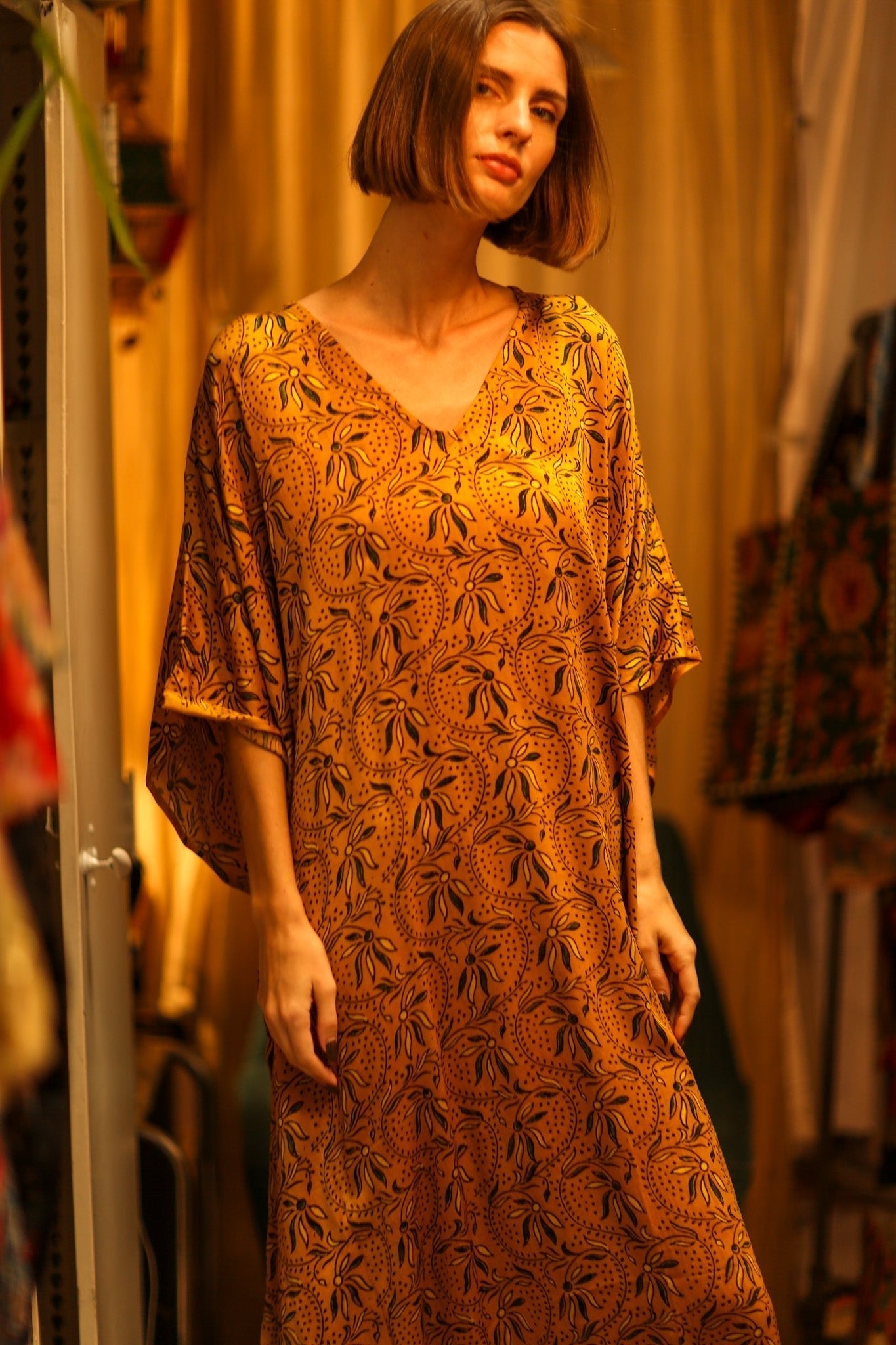 YAYA SILK KAFTAN BANA YELLOW - MOMO STUDIO BERLIN - Berlin Concept Store - sustainable & ethical fashion