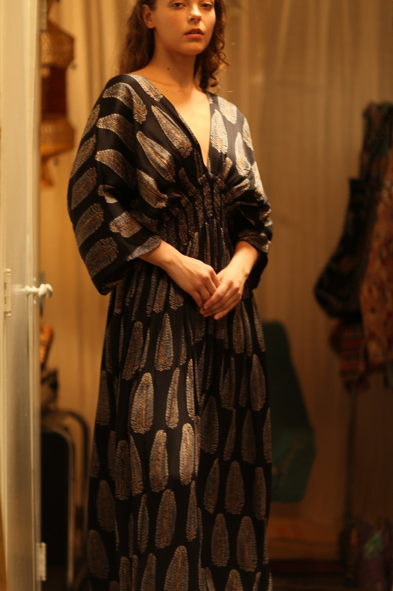 ZURI SILK DRESS BLACK FEATHER - MOMO STUDIO BERLIN - Berlin Concept Store - sustainable & ethical fashion