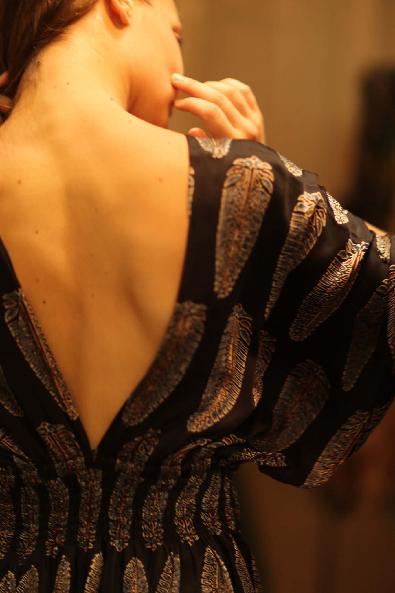 ZURI SILK DRESS BLACK FEATHER - MOMO STUDIO BERLIN - Berlin Concept Store - sustainable & ethical fashion