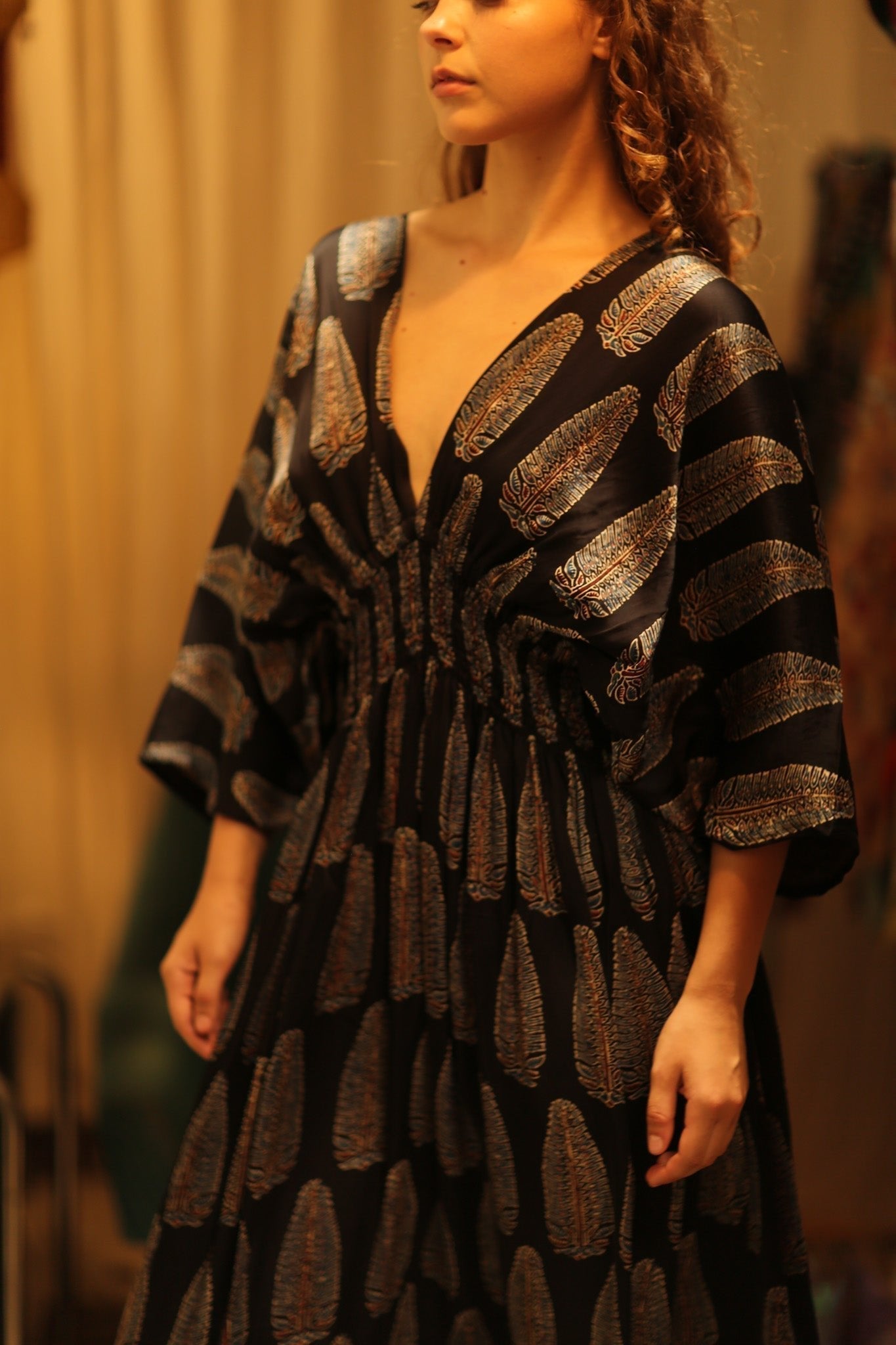 ZURI SILK DRESS BLACK FEATHER - MOMO STUDIO BERLIN - Berlin Concept Store - sustainable & ethical fashion
