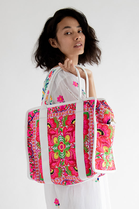 Flower Embroidered Boho Style Bag Ariel