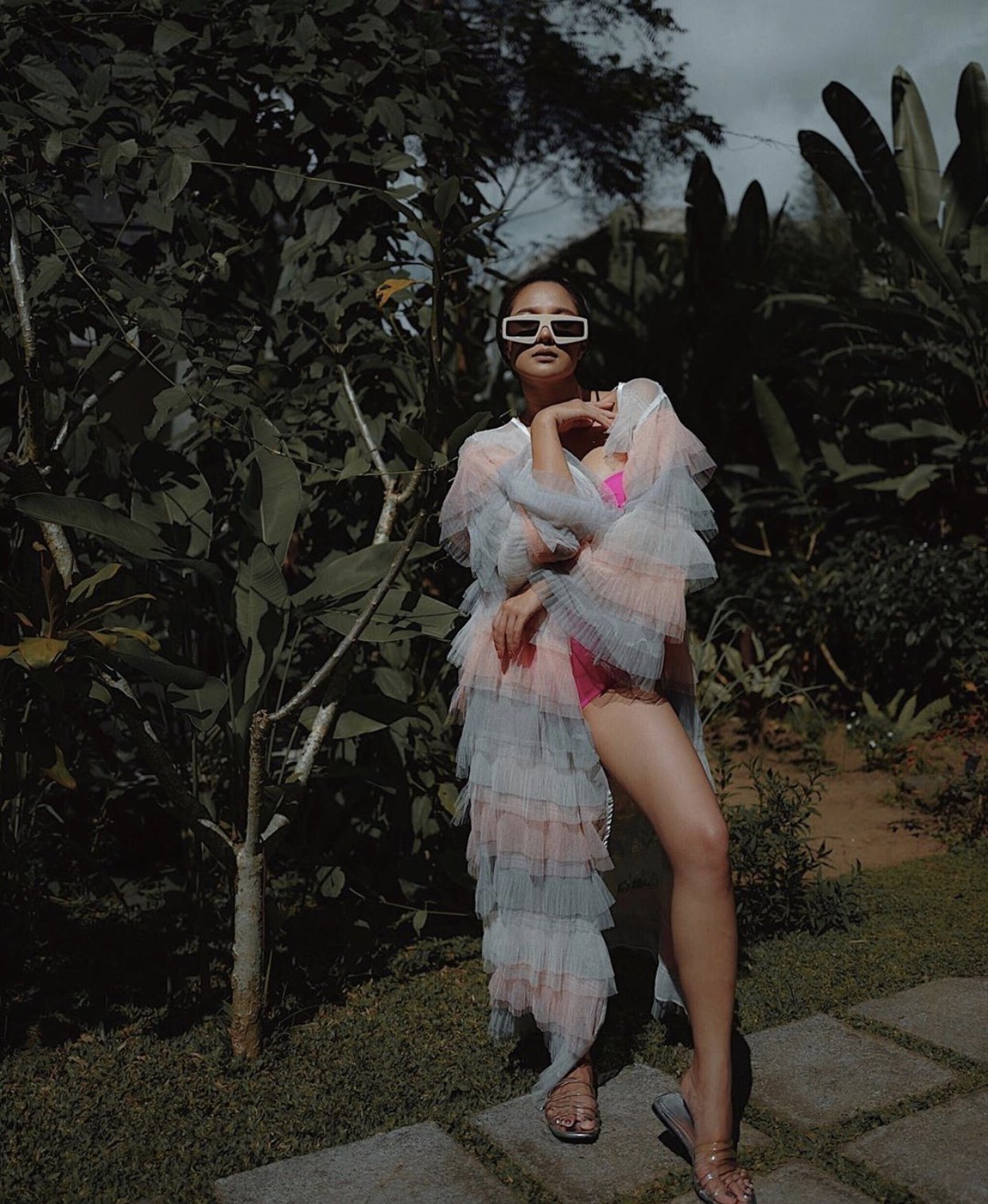 BY THE POOL AND SEA KIMONO EVA MOMO NEW YORK