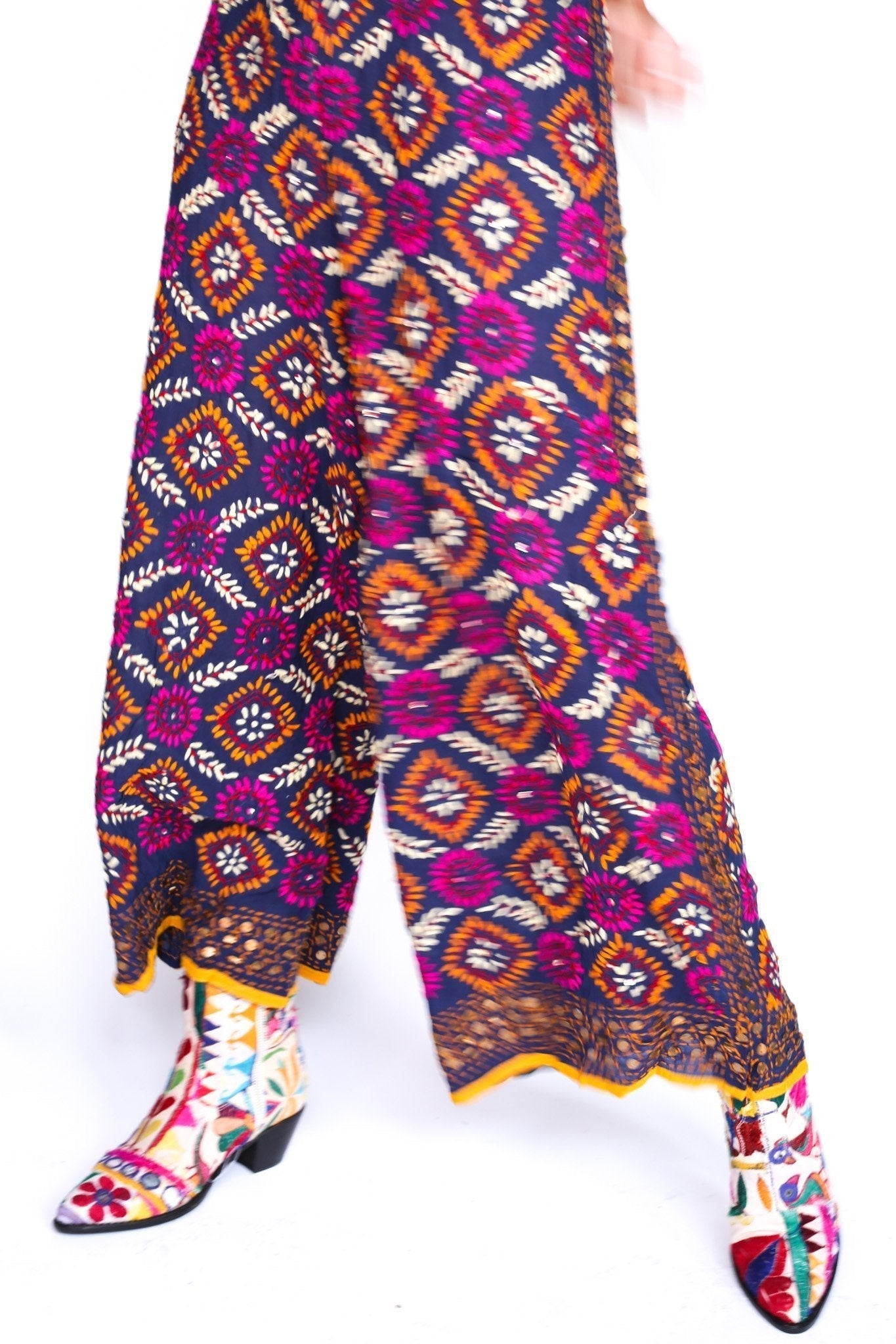 EMBROIDERED PANTS DIAZ - BANGKOK TAILOR CLOTHING STORE - HANDMADE CLOTHING