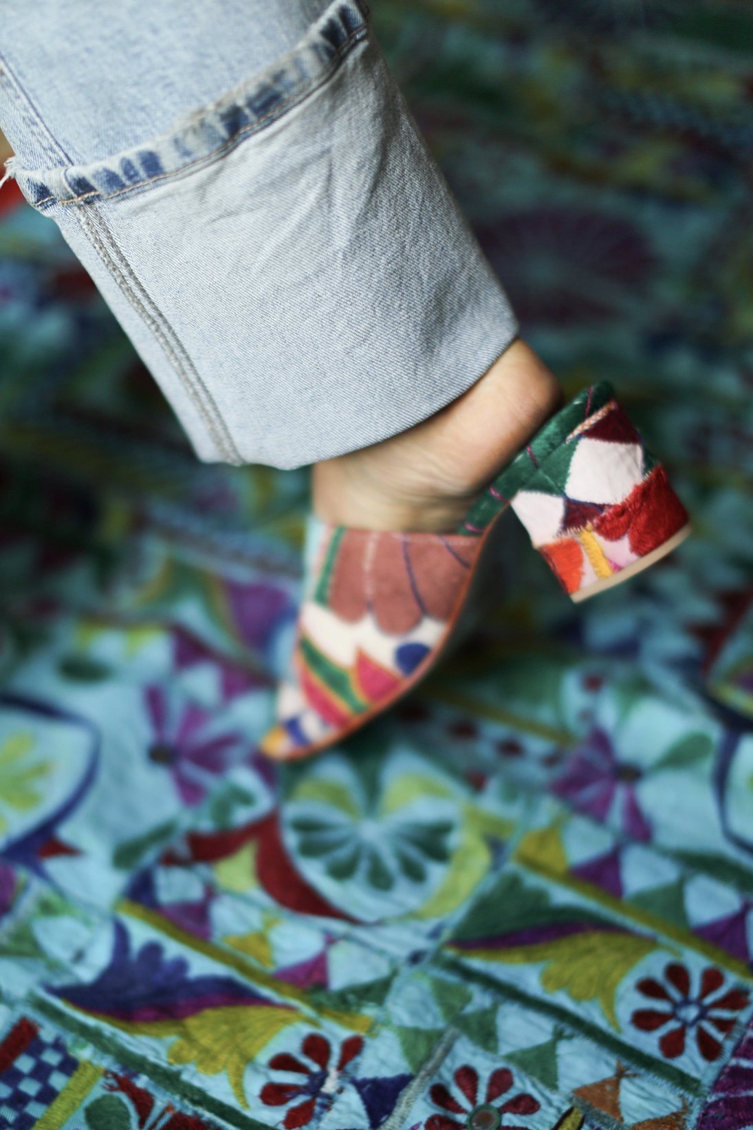 EMBROIDERED PATCHWORK SANDAL MULES LULU MOMO NEW YORK