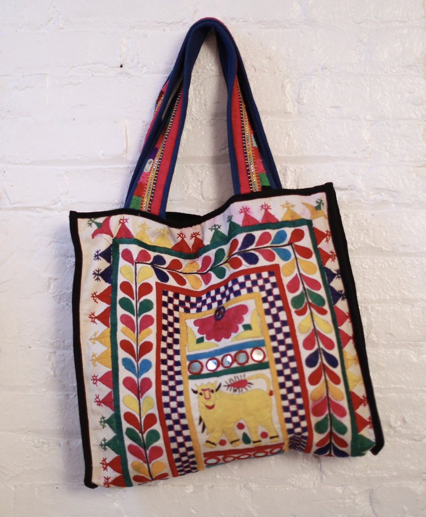 EMBROIDERED SHOPPER TOTE KULA MOMO NEW YORK