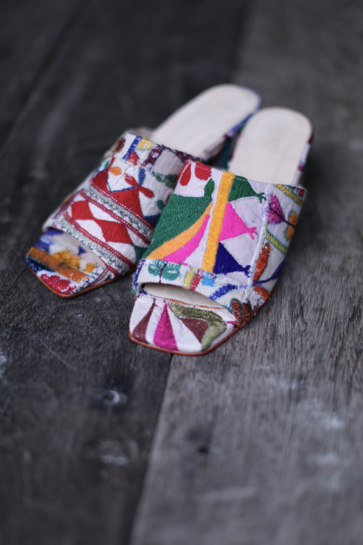 EMBROIDERED PATCHWORK MULES LULU MOMO NEW YORK