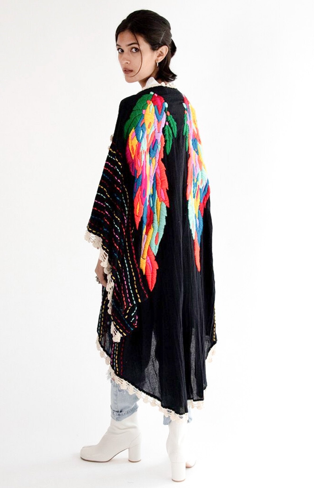 Kaftan Kimono Bila White MOMONEWYORK