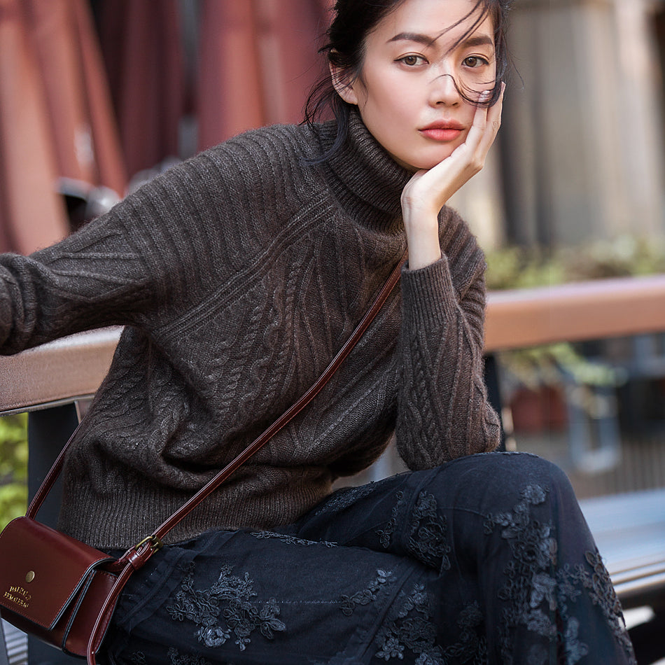 BOHO CHIC LUXURY KNITWEAR  - HOW TO WEAR KNITWEAR BOHO STYLE