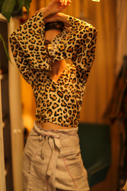 SILK WRAP TOP AURELIA LIGHT LEOPARD