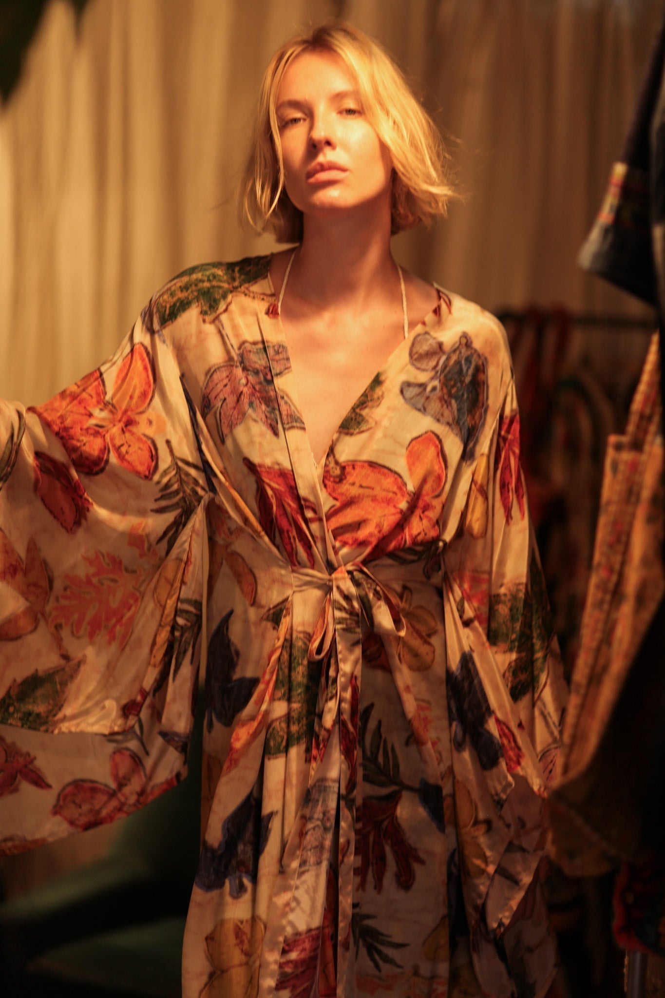 PINA SILK KIMONO PRESSED FLOWERS - MOMO STUDIO BERLIN BERLIN CONCEPT ...