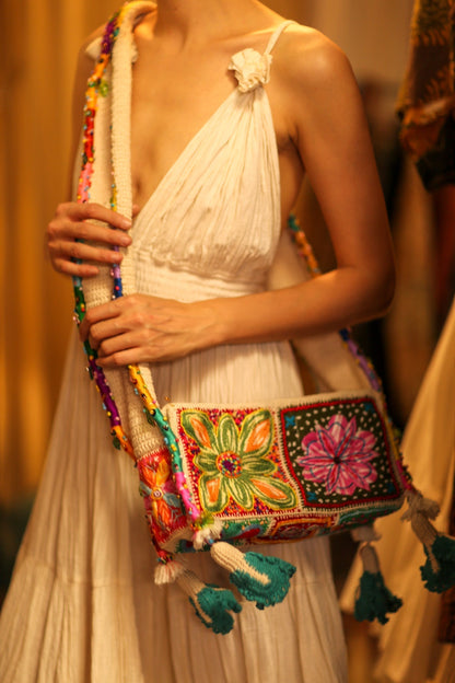 ANOUK EMBROIDERED PATCHWORK BAG - MOMO STUDIO BERLIN - Berlin Concept Store - sustainable & ethical fashion