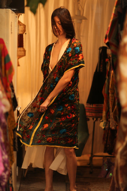 BIANCA EMBROIDERED KIMONO - MOMO STUDIO BERLIN - Berlin Concept Store - sustainable & ethical fashion