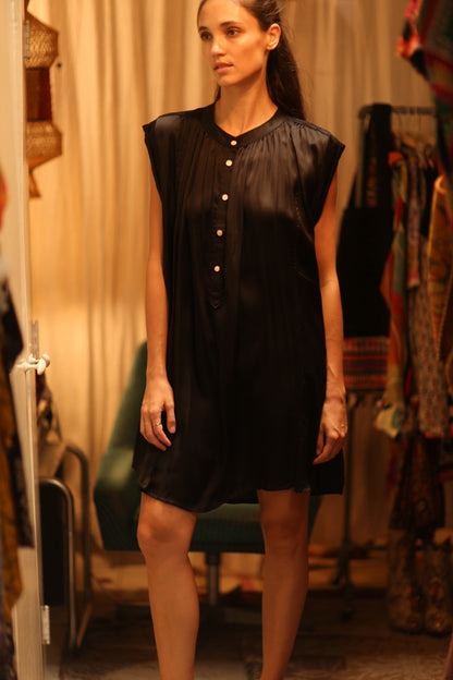BLACK SILK DRESS MARY - MOMO STUDIO BERLIN - Berlin Concept Store - sustainable & ethical fashion