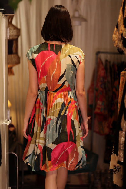 EDITH SILK DRESS COLOURED LEAVES - MOMO STUDIO BERLIN - Berlin Concept Store - sustainable & ethical fashion