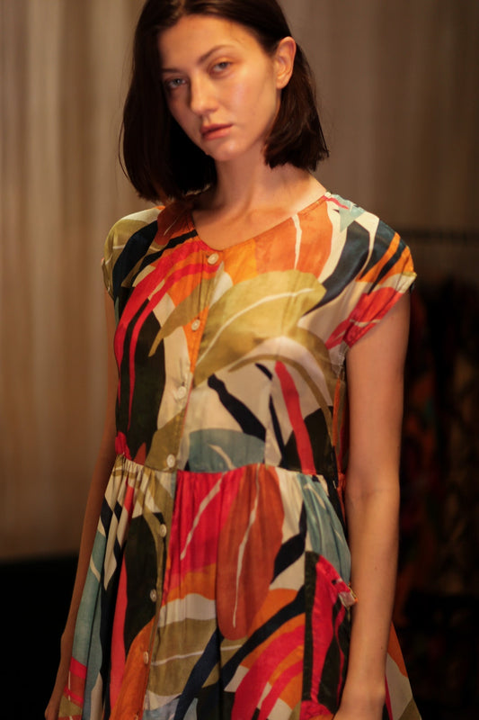 EDITH SILK DRESS COLOURED LEAVES - MOMO STUDIO BERLIN - Berlin Concept Store - sustainable & ethical fashion