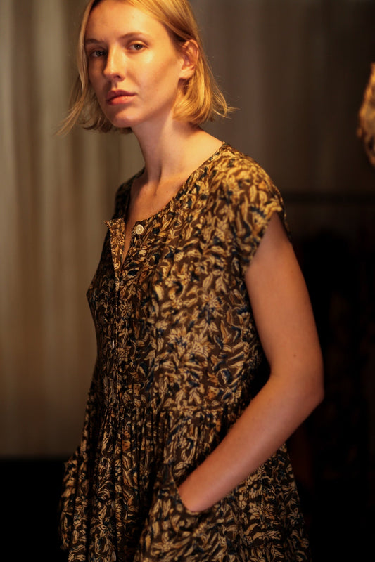 EDITH SILK DRESS GARDEN BEIGE - MOMO STUDIO BERLIN - Berlin Concept Store - sustainable & ethical fashion