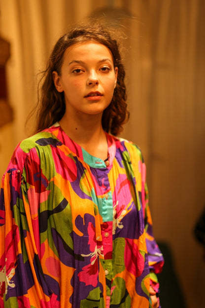 ELIZABETH SILK DRESS COLOR BOMB - MOMO STUDIO BERLIN - Berlin Concept Store - sustainable & ethical fashion