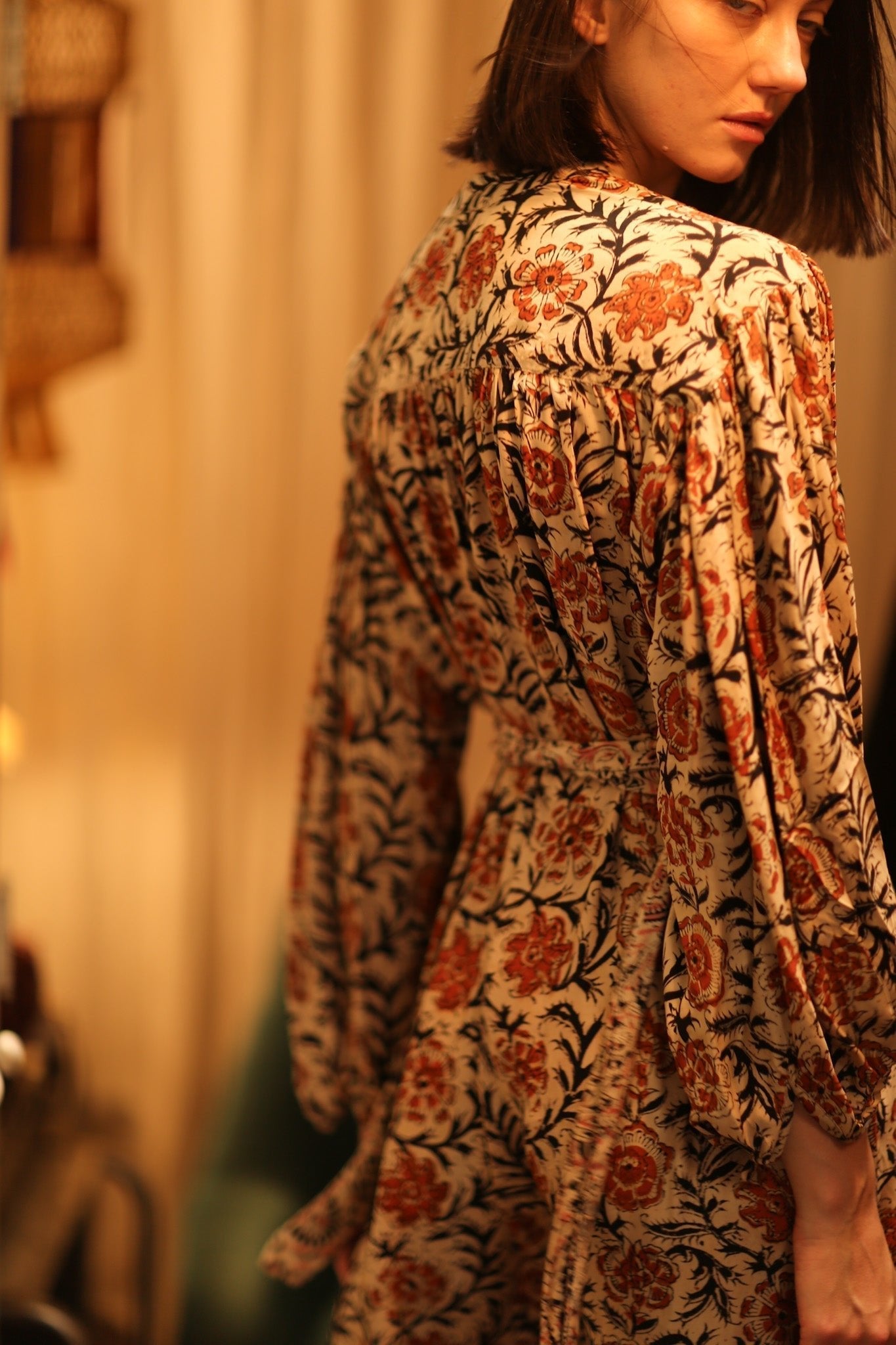 ELIZABETH SILK DRESS MUGHAL BLACK AND RED - MOMO STUDIO BERLIN - Berlin Concept Store - sustainable & ethical fashion