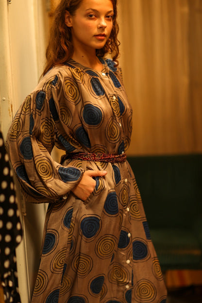 ELIZABETH SILK DRESS YO - YO YELLOW - MOMO STUDIO BERLIN - Berlin Concept Store - sustainable & ethical fashion