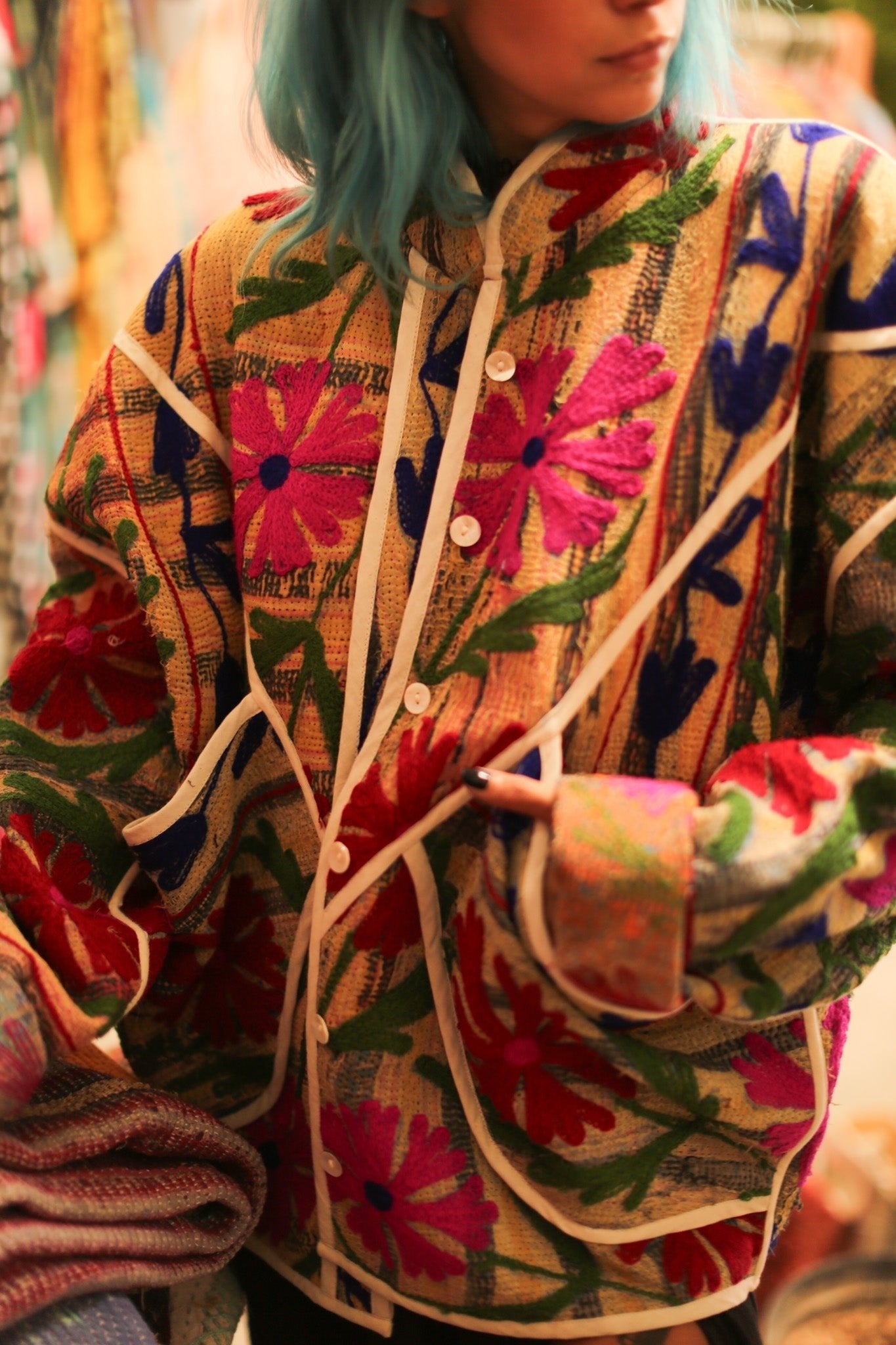 EMBROIDERED KANTHA JACKET AYLIN - MOMO STUDIO BERLIN - Berlin Concept Store - sustainable & ethical fashion